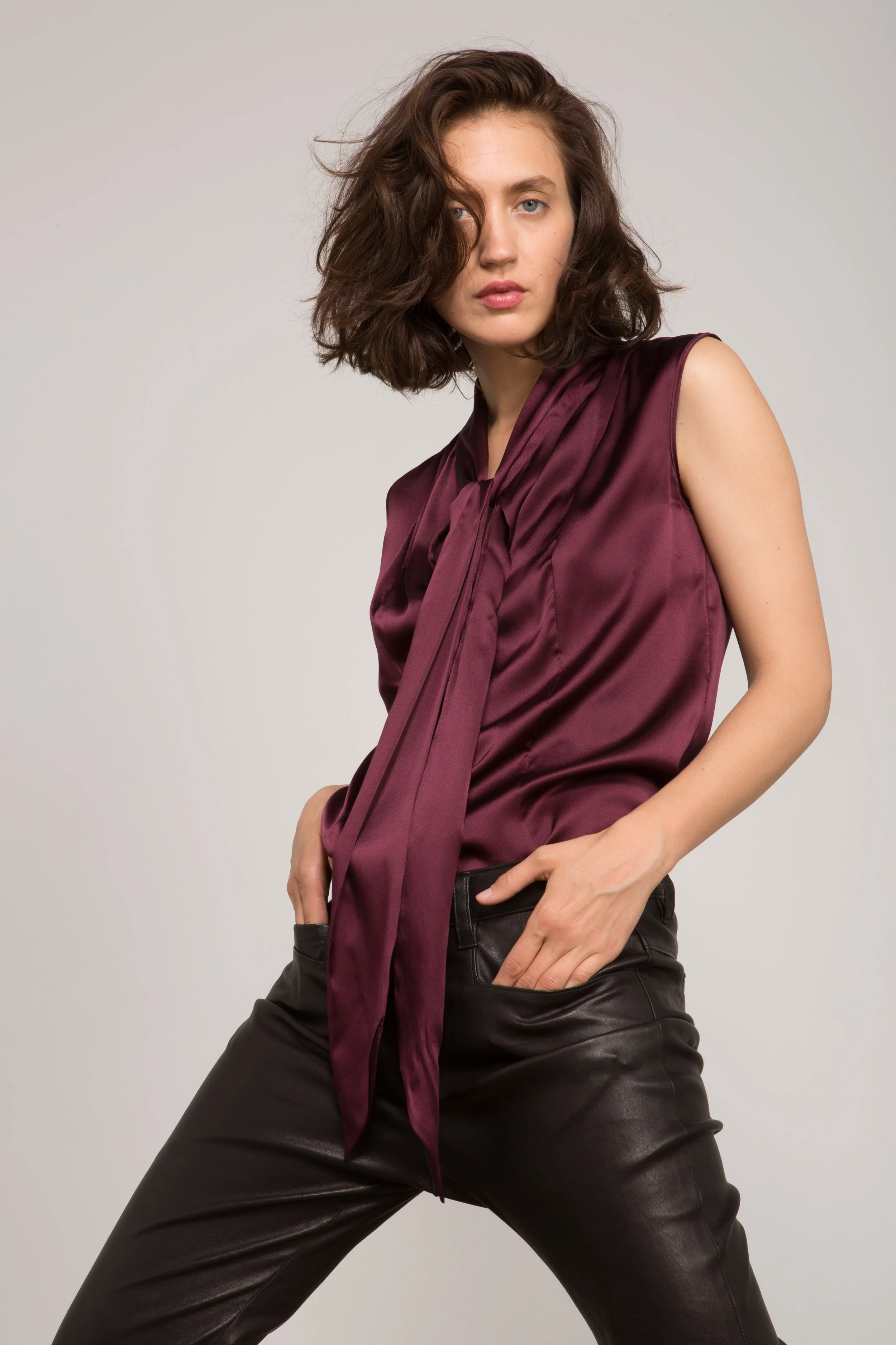 Sleeveless silk pussy bow blouse