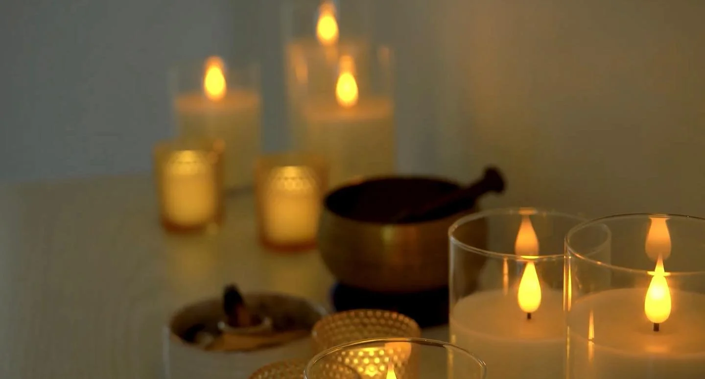 Happy Halloween, Ritual fam! 🎃

However you celebrate today, may it be filled with warmth, light, and a little magic. Join us for @montawney &lsquo;s Halloween-themed Low Lights &amp; Heavy Beats Flow tonight from 6:30-7:45pm (costumed encouraged!) 