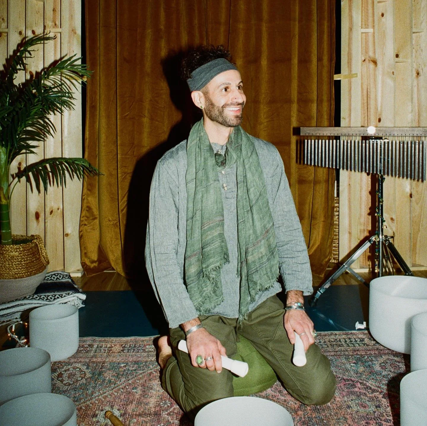 What does a typical day look like for Gregory? Let&rsquo;s find out&hellip; 🤎

Mornings for Gregory always start with his pup, Roofus, and a five-minute snuggle. &ldquo;Okay, probably more like 15 minutes. Okay, okay&hellip; it&rsquo;s usually 30!&r