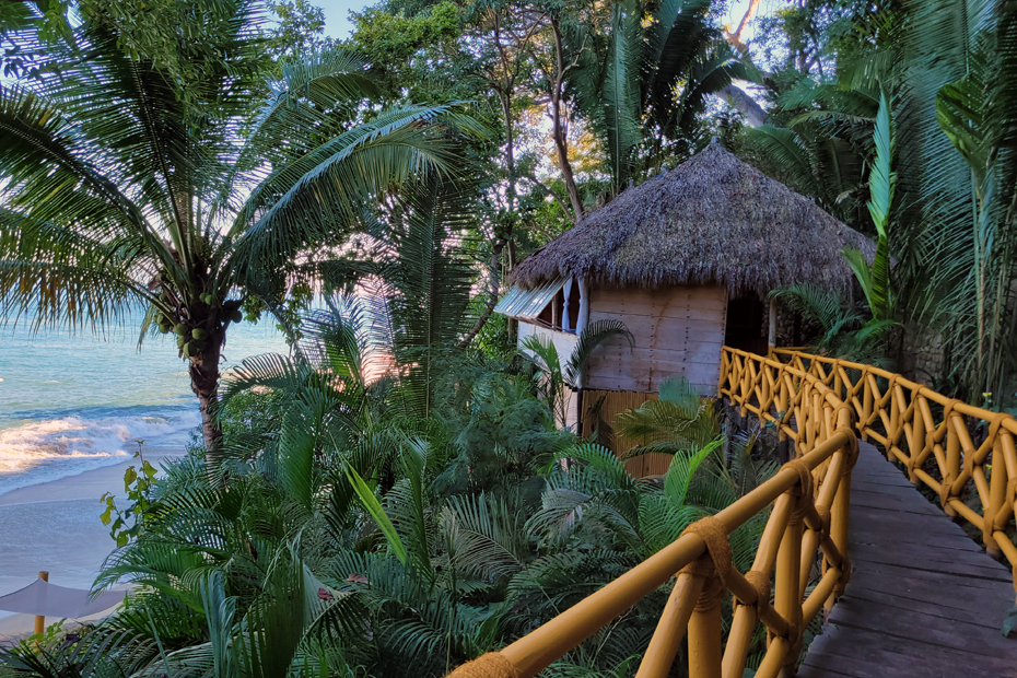 Xinalani-Resort-Review.png