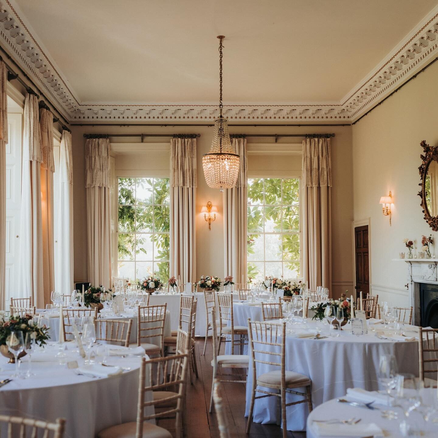 Wedding details 😍🤍

Venue- @pyneshouse 
Florist- @emmahewlettfloraldesign 
Planner- @elisabethshellevents 
Dress- @martinthornburg 

#weddingdecor #weddingdetails #pyneshouse #pyneshousewedding #weddingbouquet #weddingbreakfast #tabledecor #wedding