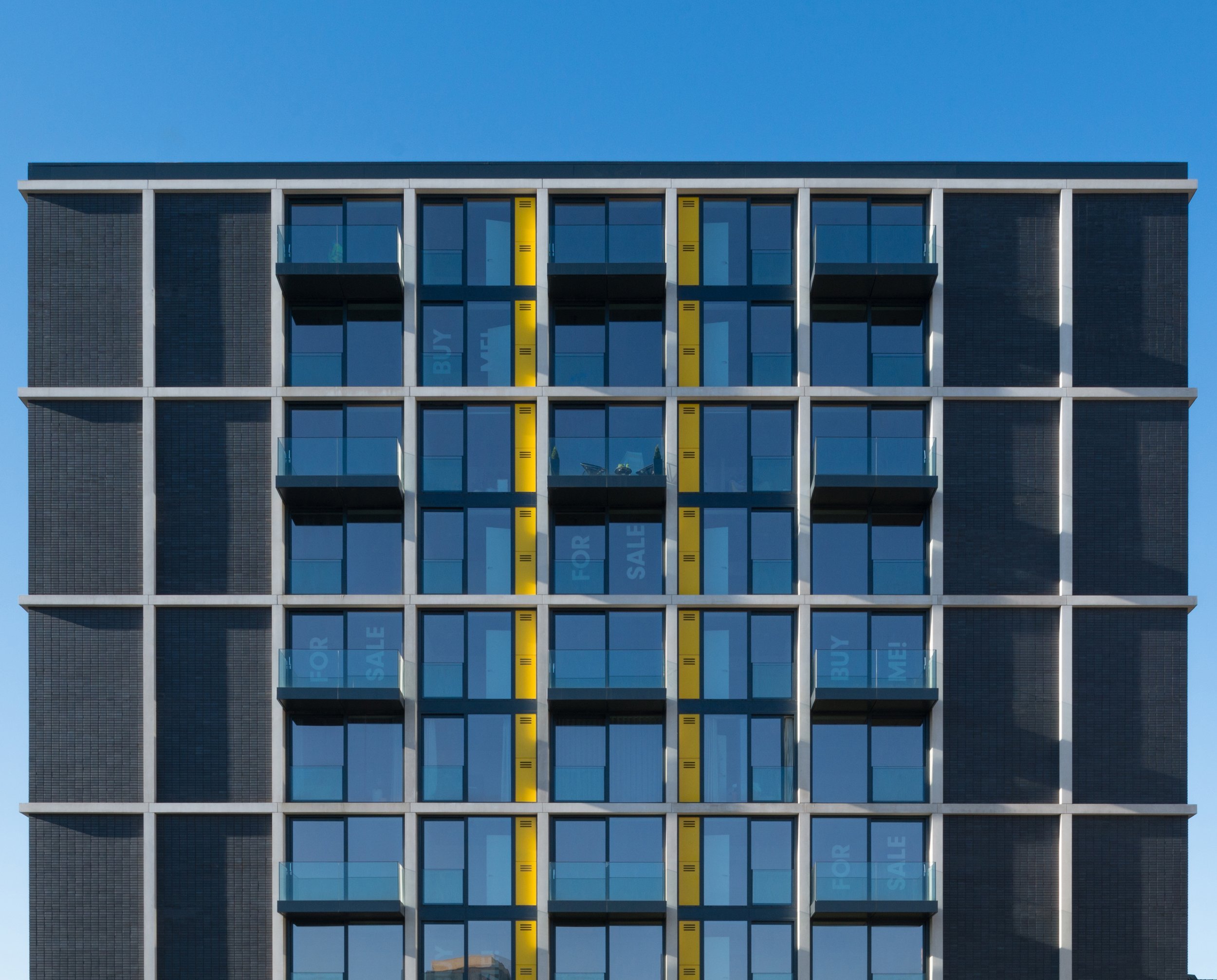 Phoenix-external.jpg
