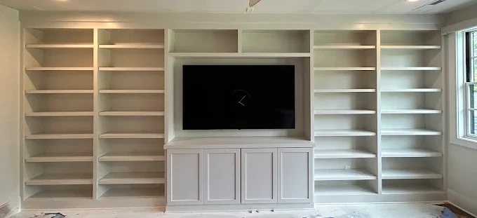 White built in bookshelves in Nashville, TN
