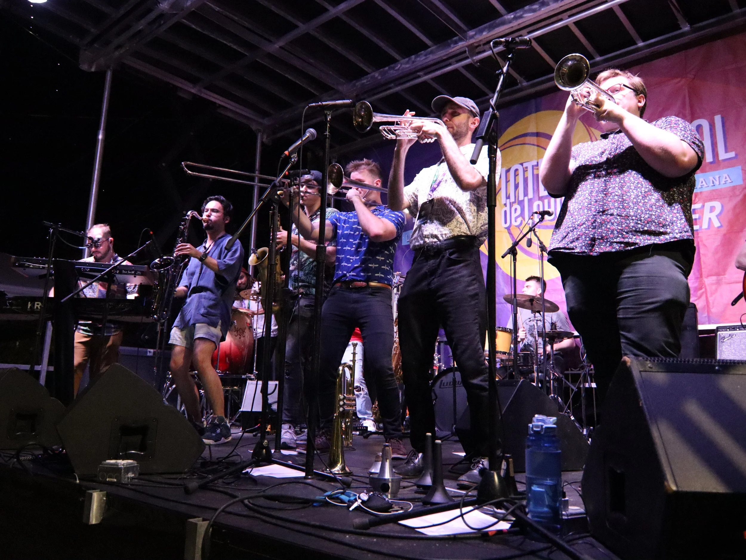 2023-04-28 20.38.38-4.jpg