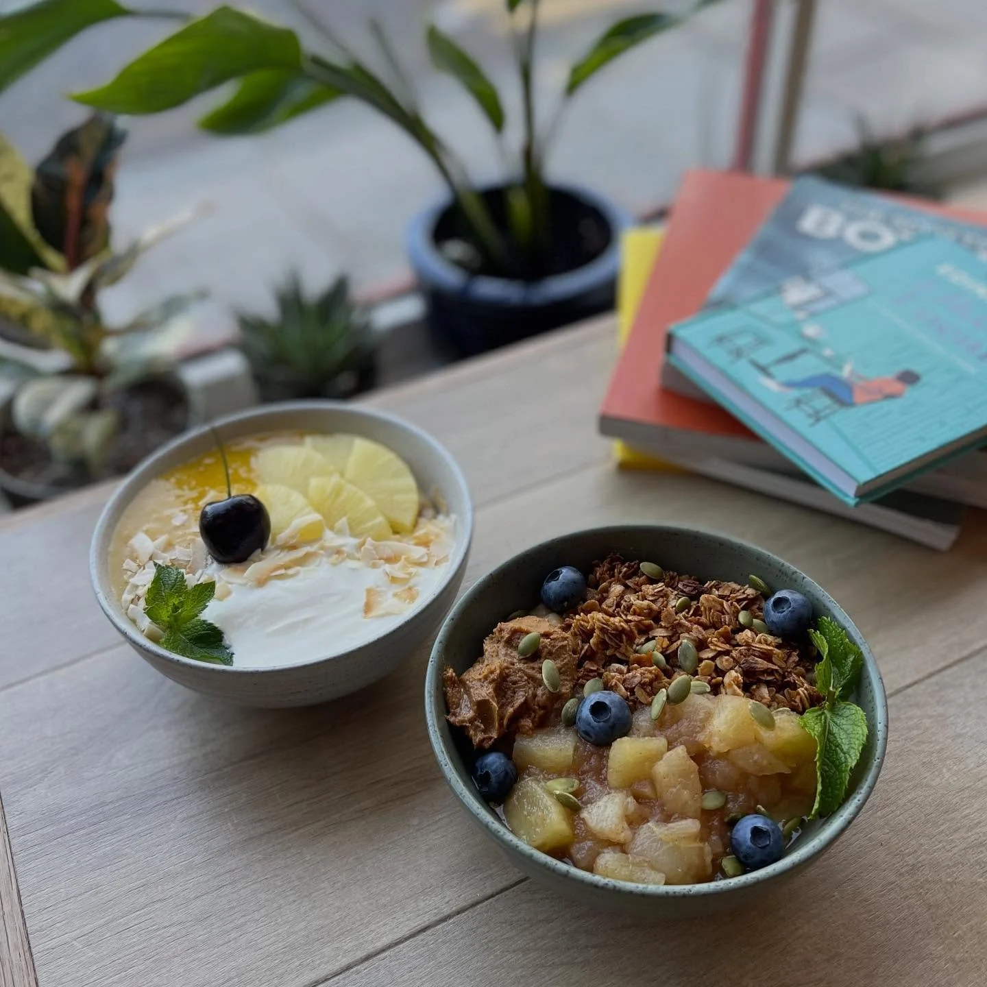 📢CLOSED FOR 2 DAYS!📢

Just wanted to let our loyal coffee drinkers and porridge eaters know that we are closed over the next two days for some renovations! Look forward to seeing you when we are back open with a fresh lick of paint on Friday 🫶