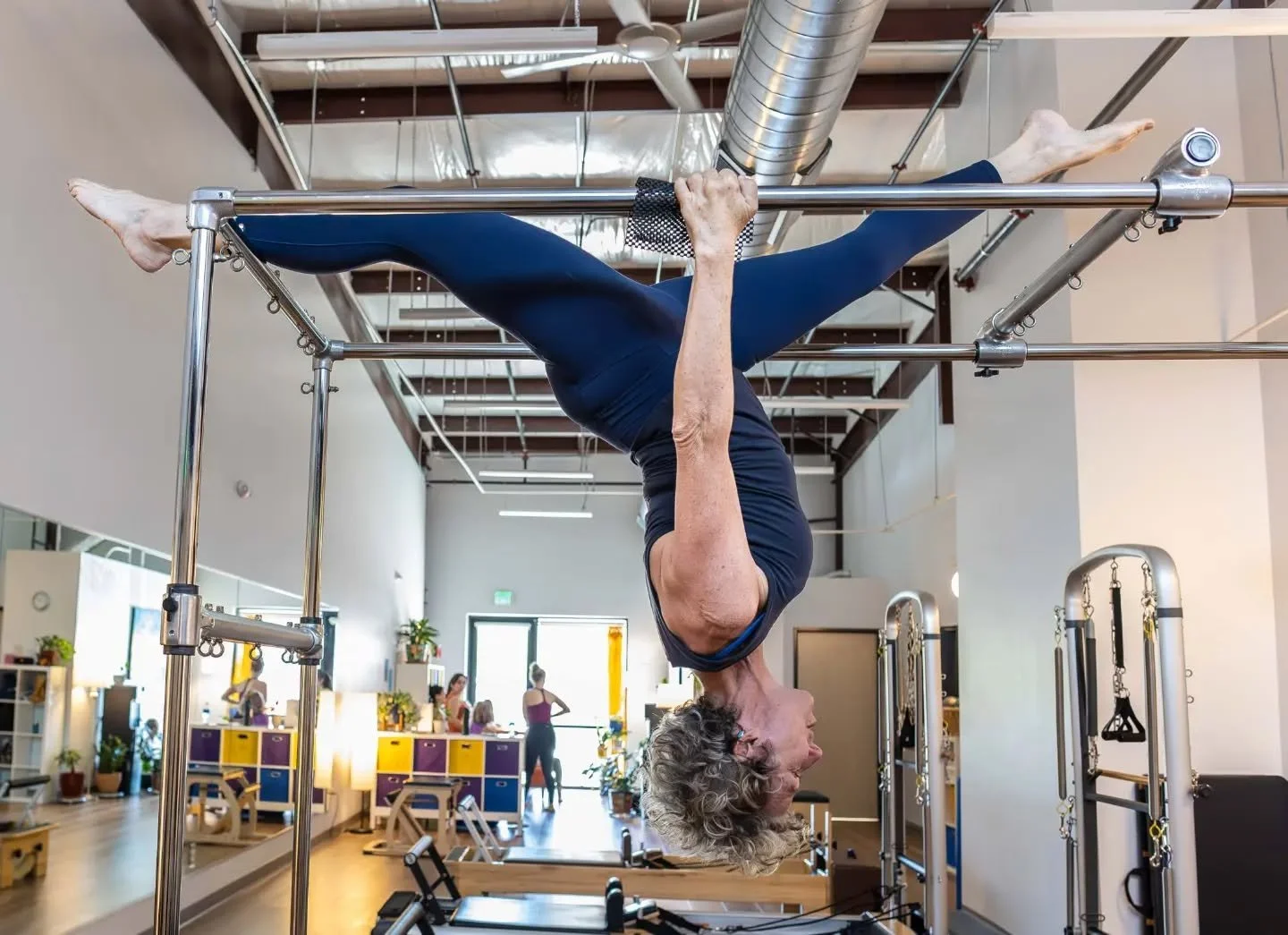 Want a new perspective on things? Try Pilates at INjoy!
Move with inspiration!
📍: @injoymovestudiotucson
📷: @kathleendreierphoto 🙌