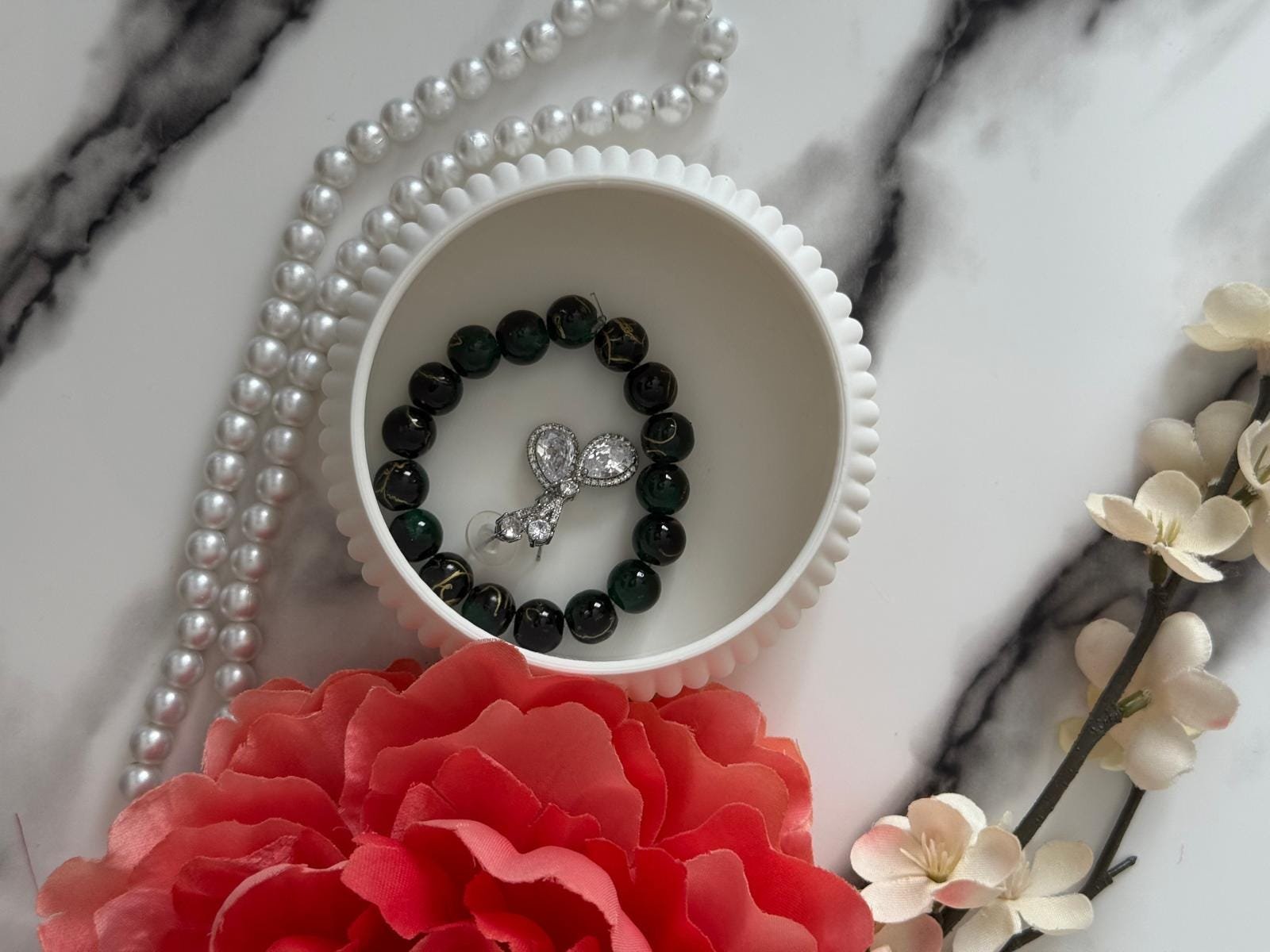 https://i.etsystatic.com/47968505/r/il/4bf909/6589549312/il_fullxfull.6589549312_aoar.jpg