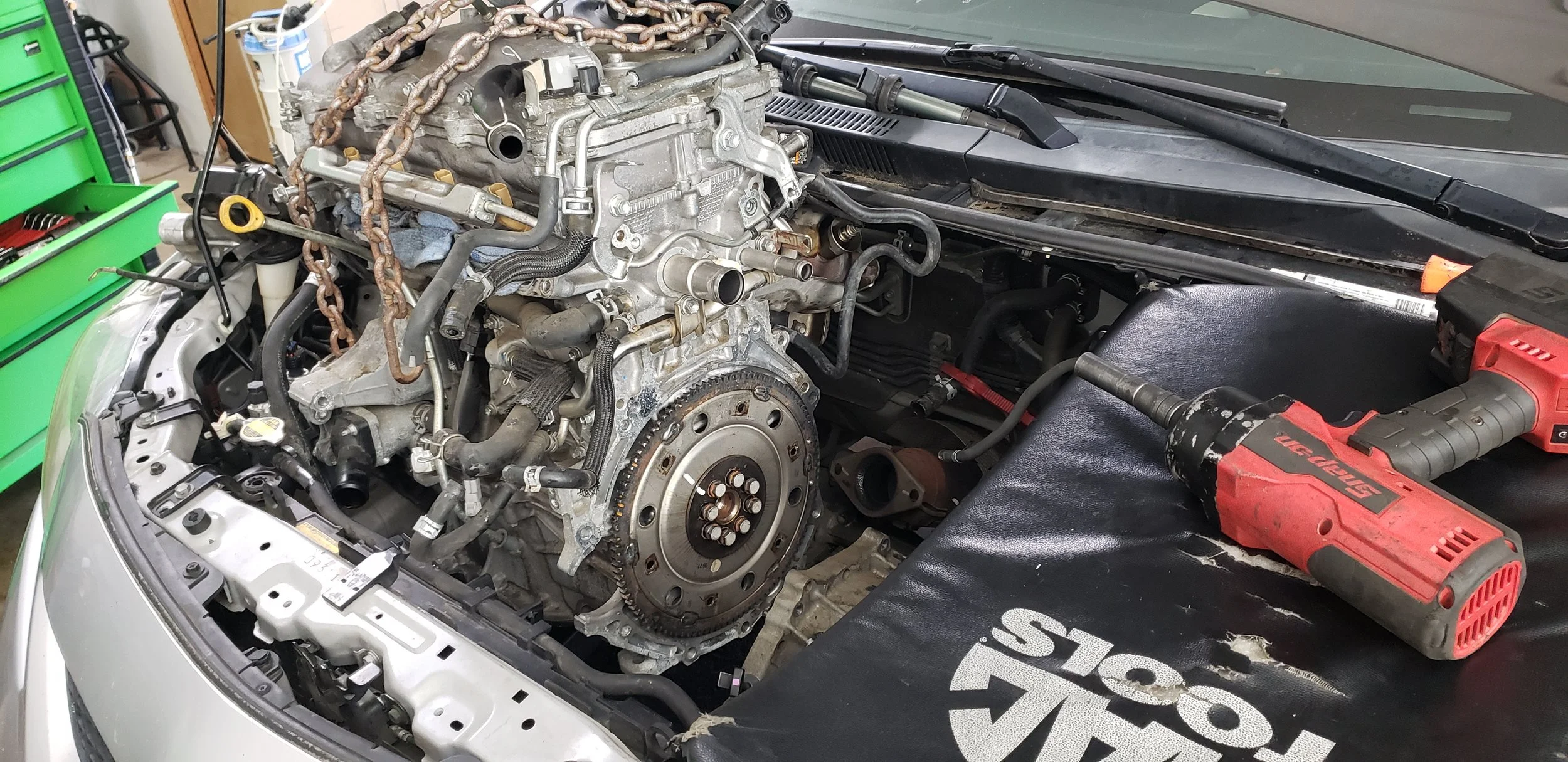 Pulling engine on a 4 cylinder 2008 Toyota Corolla.