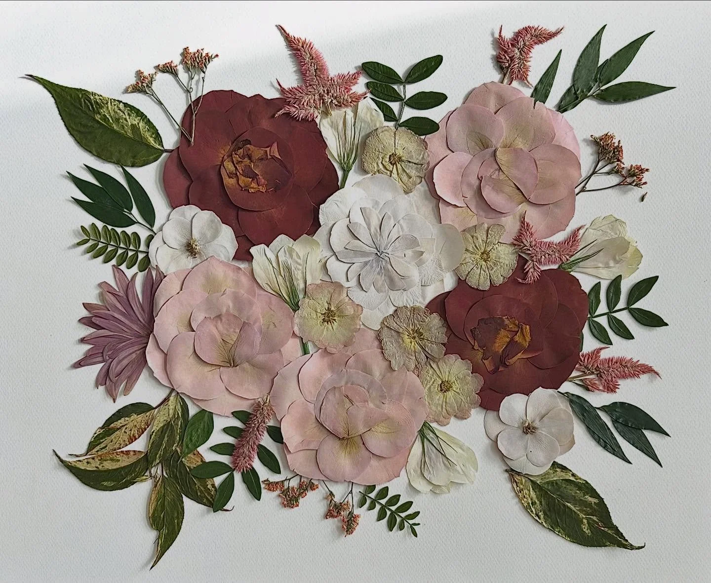 Swipe to see a rendition of how flowers fade over the years 🥀 
This is not a bad thing, but rather a beautiful thing. As we age and become more weathered by experiences, so do our flowers. The increased fragility and fading color is a testament to t