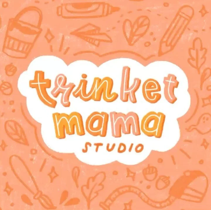 Welcome! I&rsquo;m happy you&rsquo;re here. I&rsquo;m Lizzie 👋🏻 Nashville, TN artist and illustrator and mom to two feral toddlers. 

For years, I&rsquo;ve been known to my husband as the equivalent of a crow 🐦&zwj;⬛, a trinket collector and conno