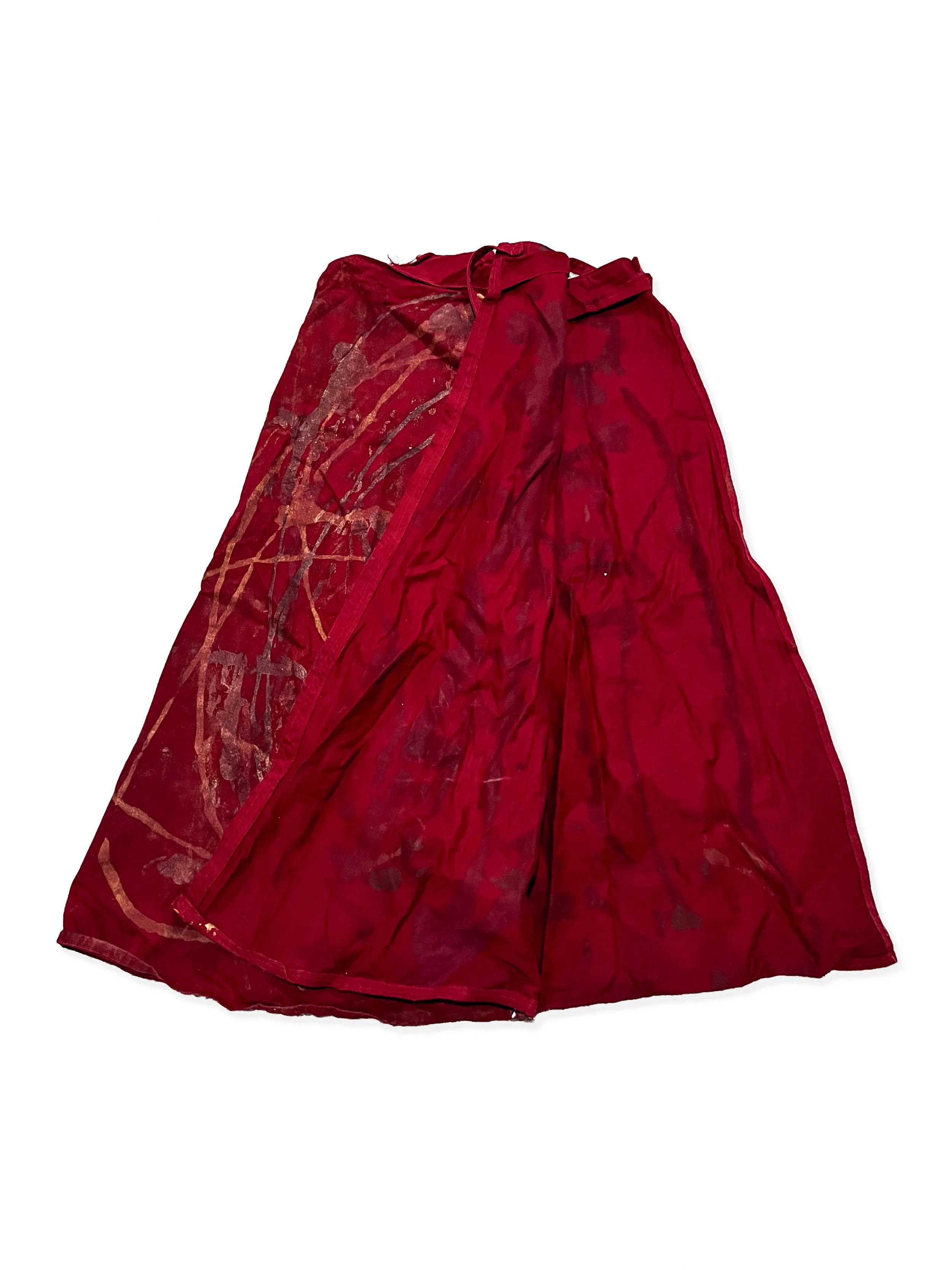 red skirt womn inner.jpg