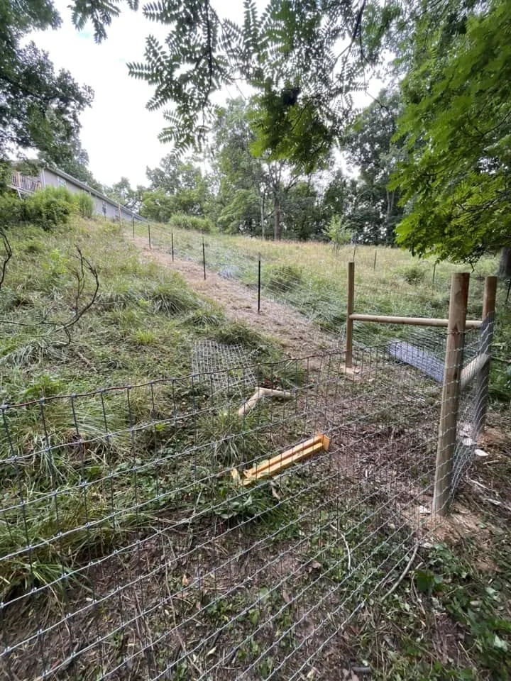 woven wire livestock fence