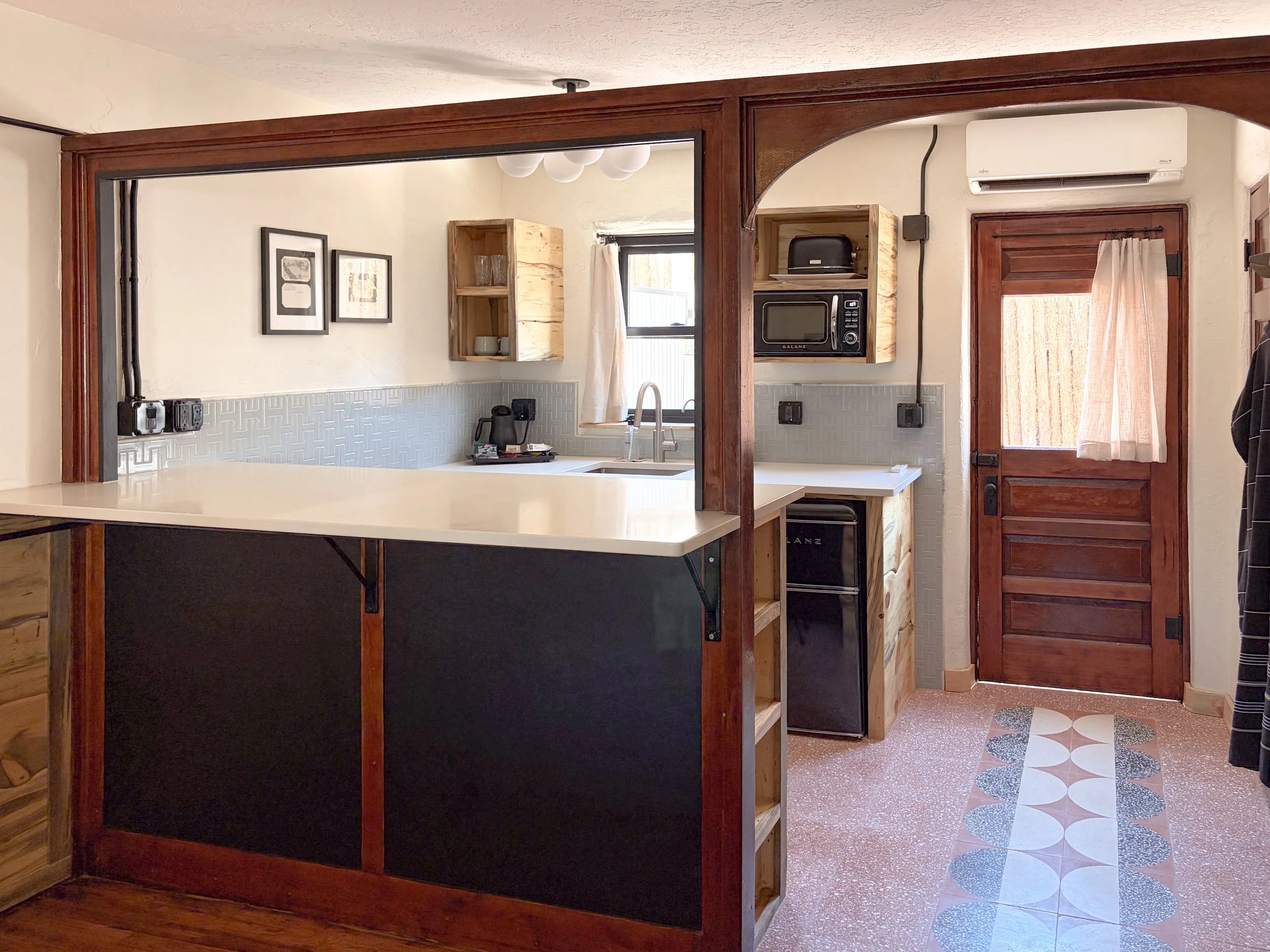 Cactus Room kitchenette – Hoosier Hot Springs and Inn – Truth or Consequences NM-4.jpg