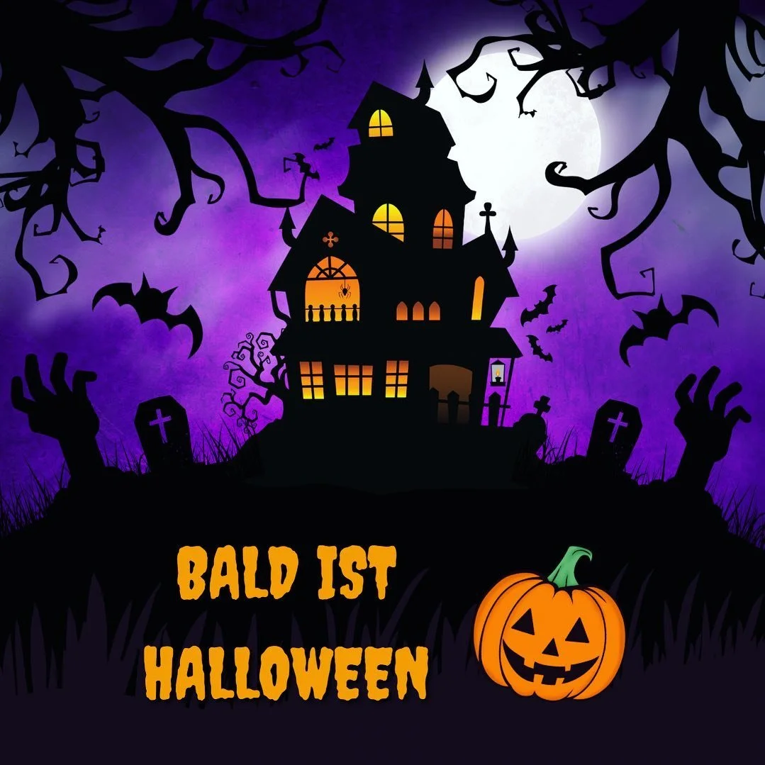 🇨🇭 🎃🔮 Tauche ein in die mystischen Wurzeln von Halloween! 🌙🍂 Wusstest du, dass dieses bezaubernde Fest seine Urspr&uuml;nge im antiken keltischen Festival Samhain hat? 🍁🍎 Samhain markierte das Ende der Erntesaison und den Beginn der dunklen J