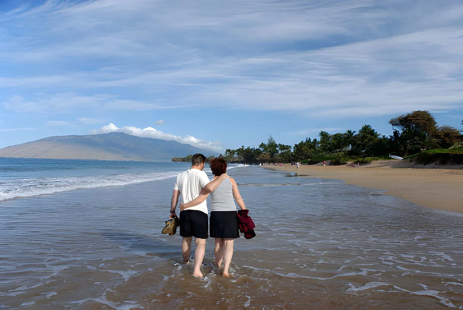 Romantic Beach Walk in Maui