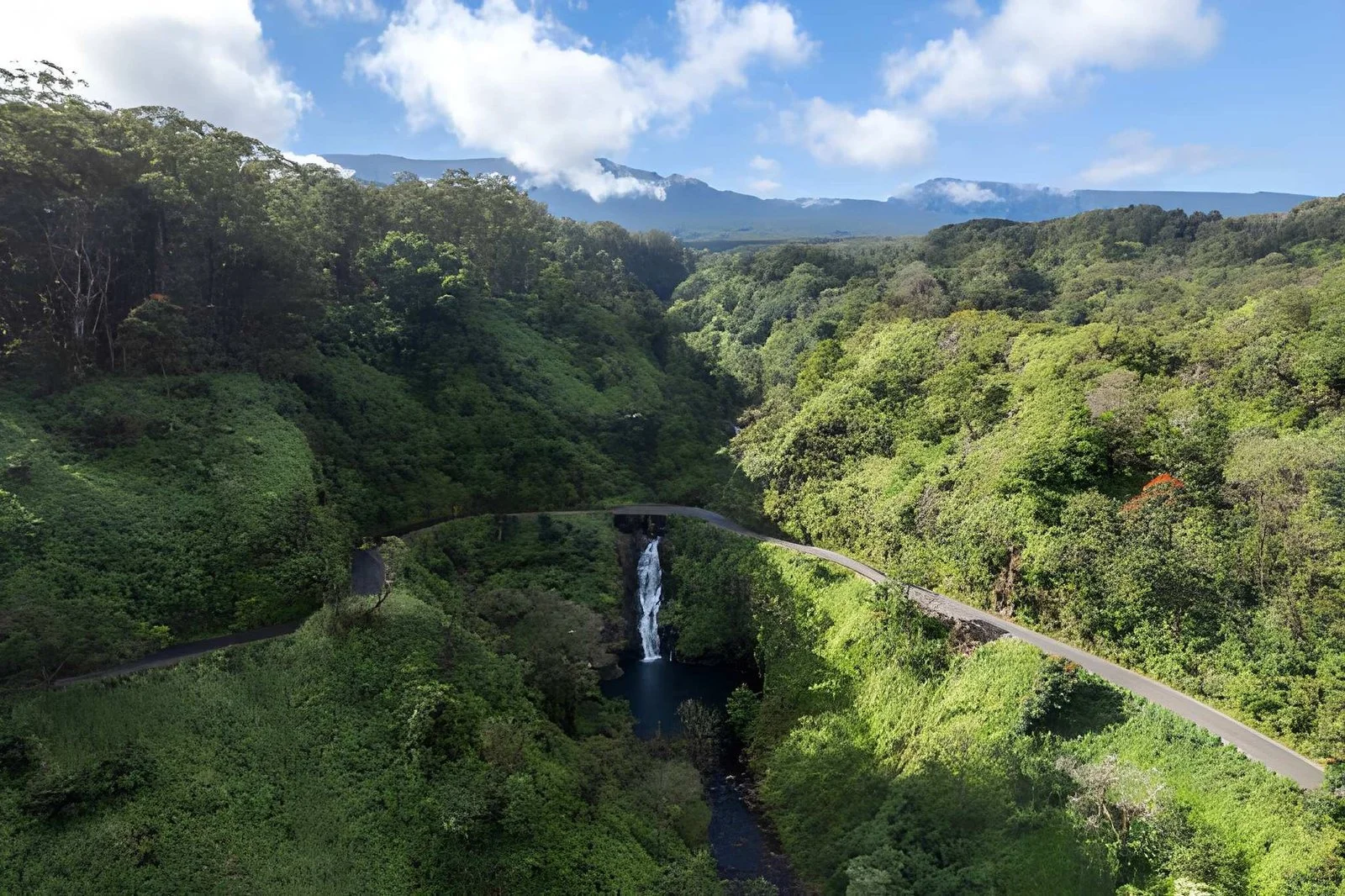 Road to Hana Adventure