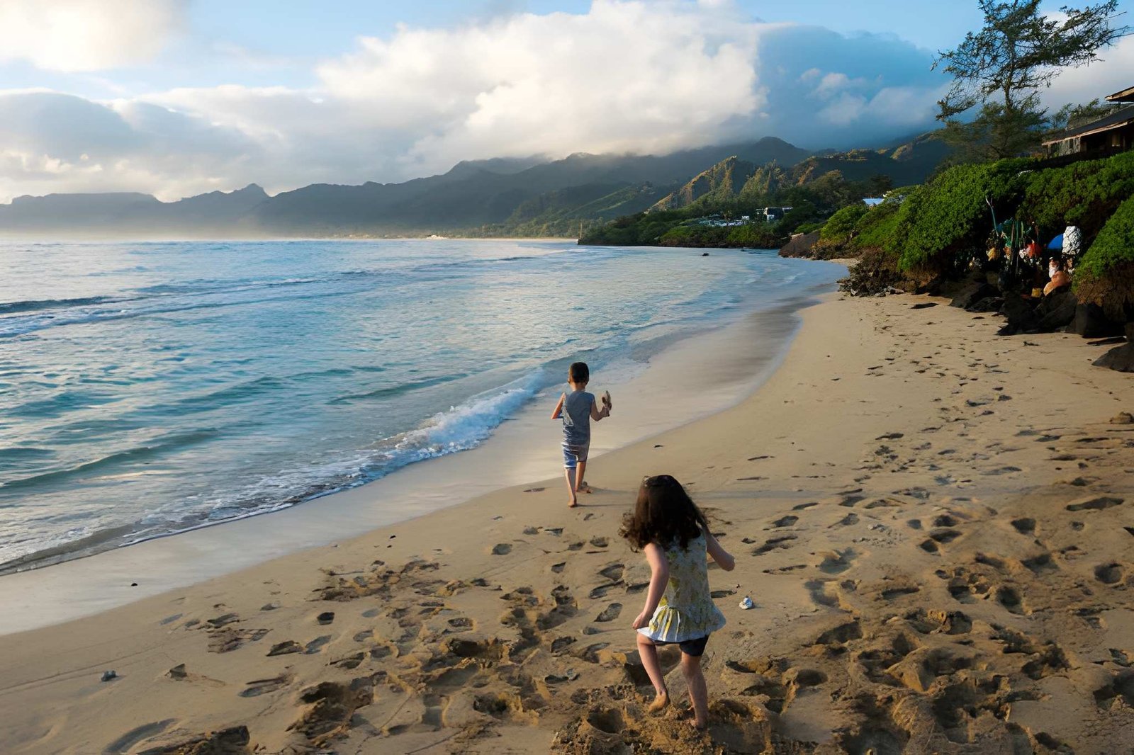 hawaii Beach picnic kids