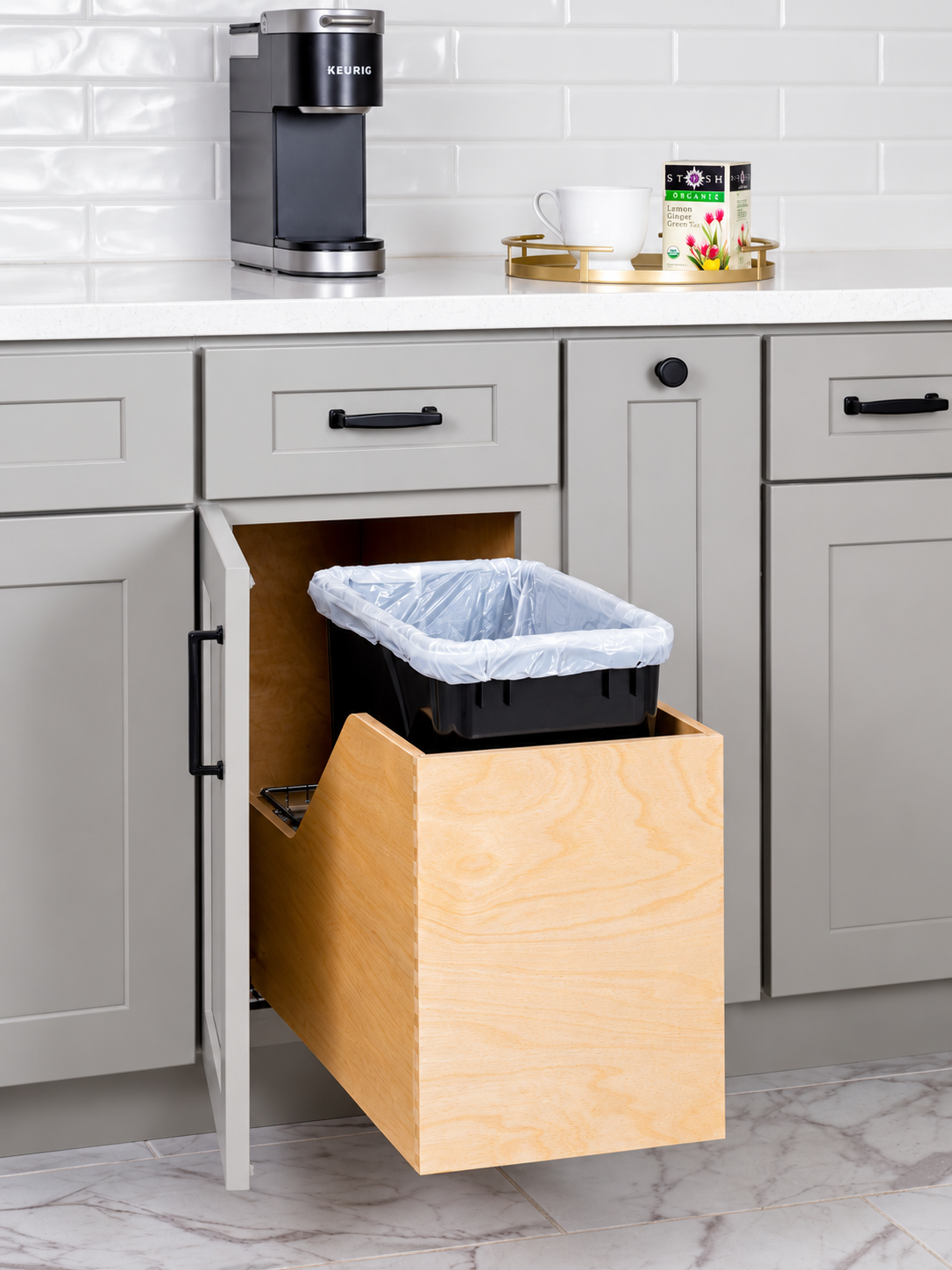 hinged-trash-single-clarity.png