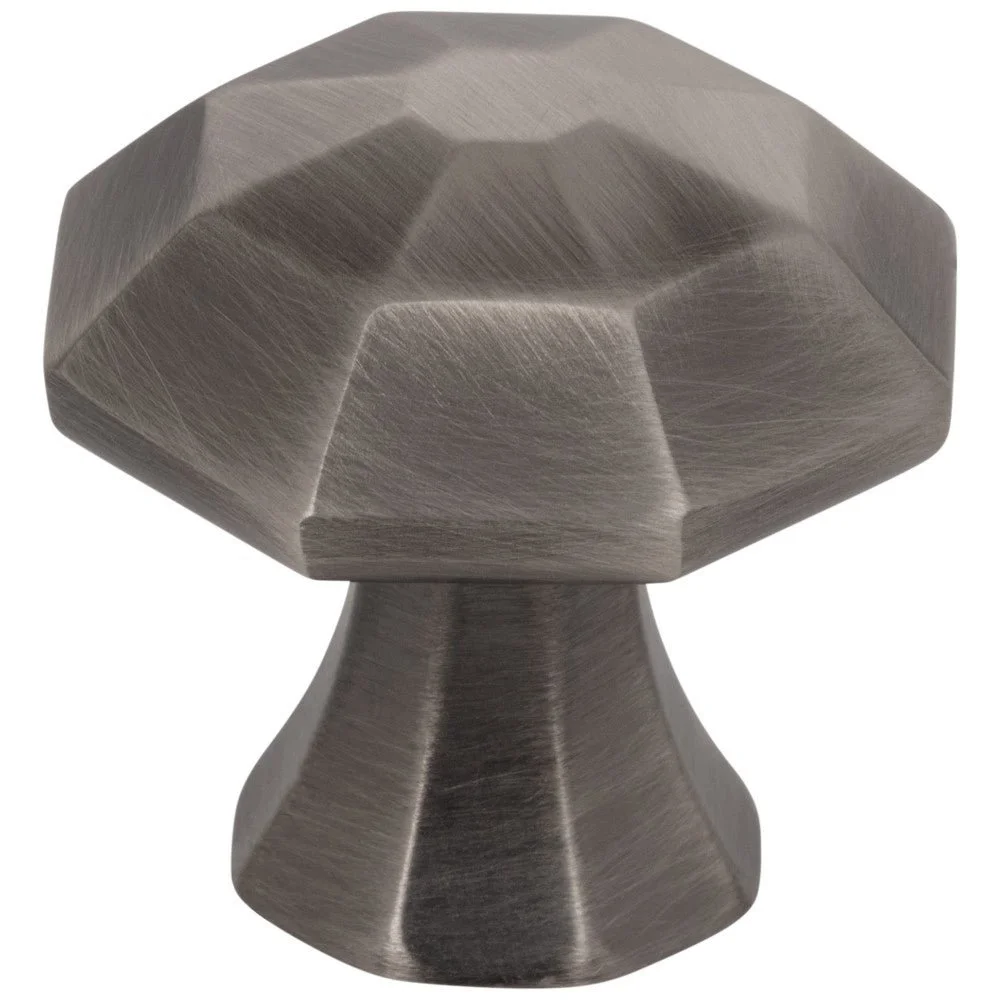 wheeler-knob-678BNBDL.jpg