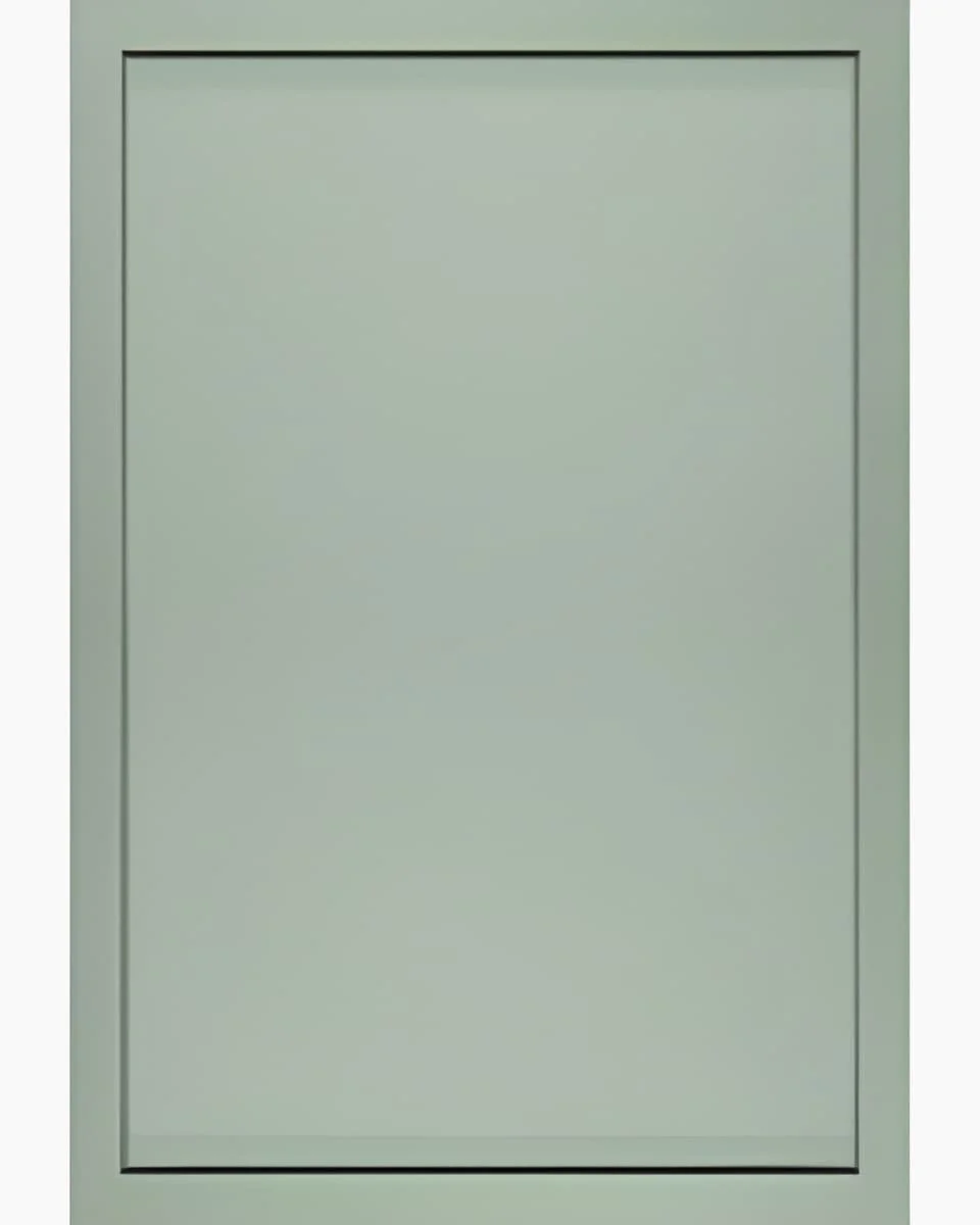 Jade Green Slim Shaker.jpg