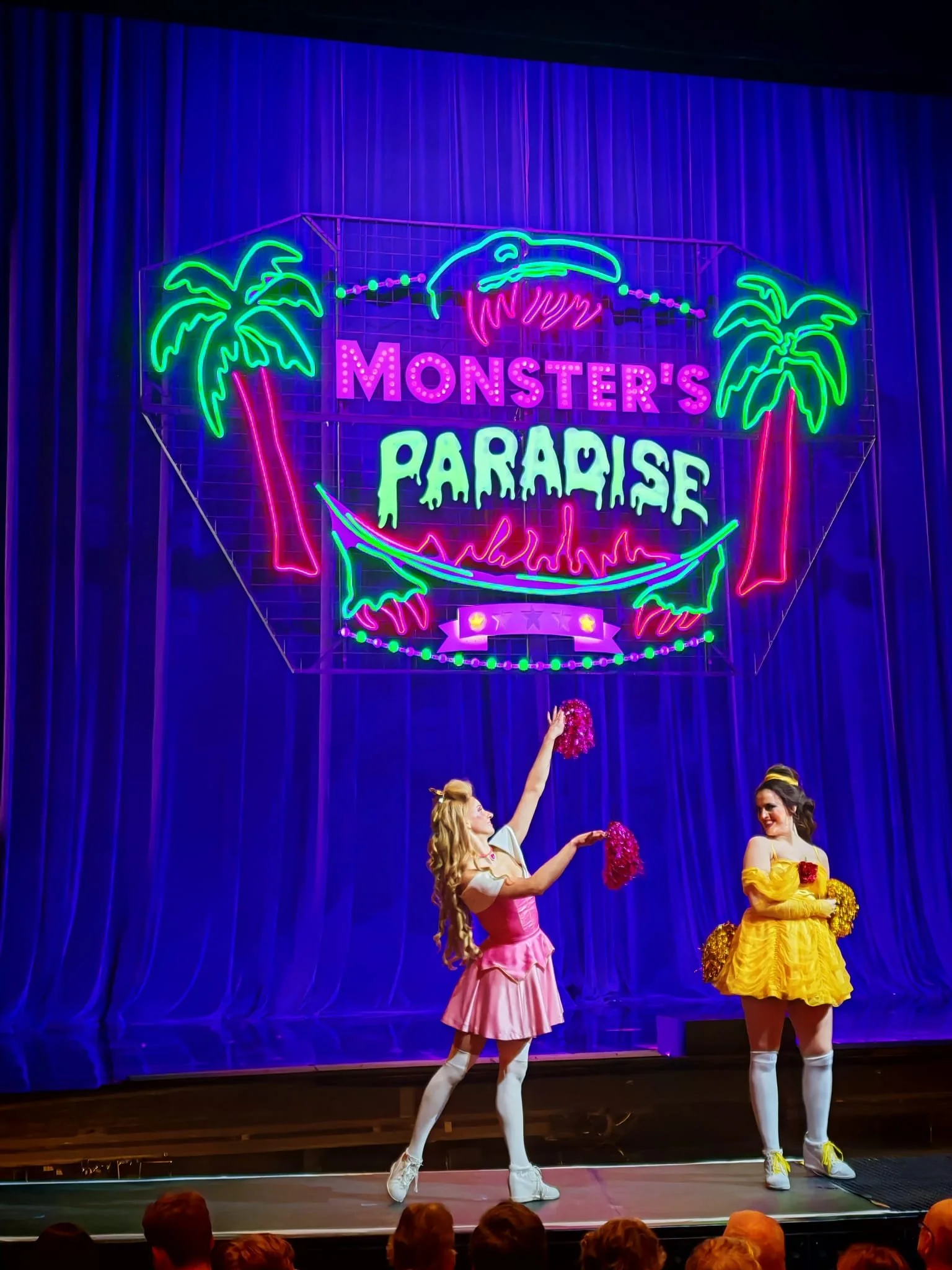 Cheerleader (Monster's Paradise), Photo: TBN