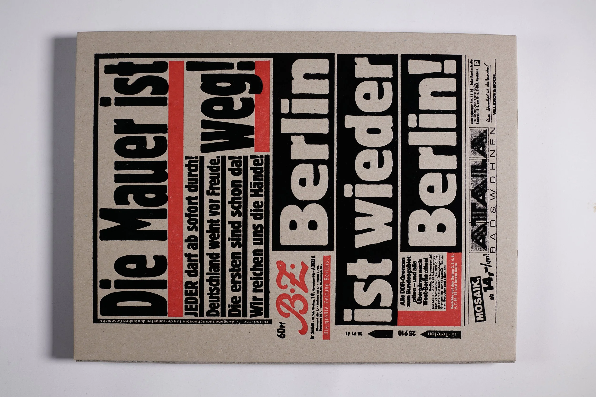 Die Mauer ist  Weg. Mark Power