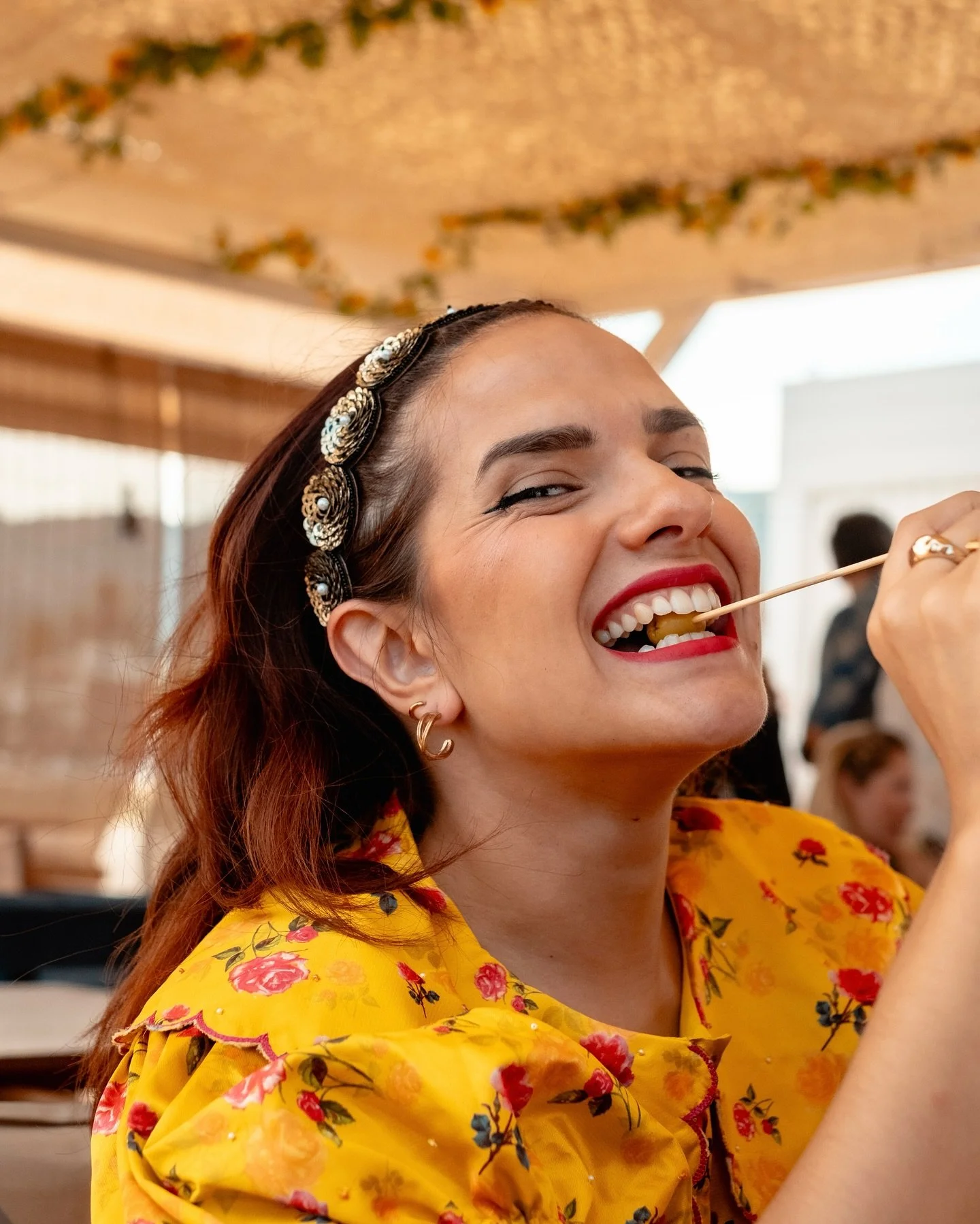 Sunshine spritz and a whole lot of sparkle. The Rani Tiara by Rouge Rani is not just a headband it is a whole summer mood. Hand embroidered to turn heads from beachside strolls to rooftop toasts. Who says crowns are just for queens 👸&hearts;️

Behin
