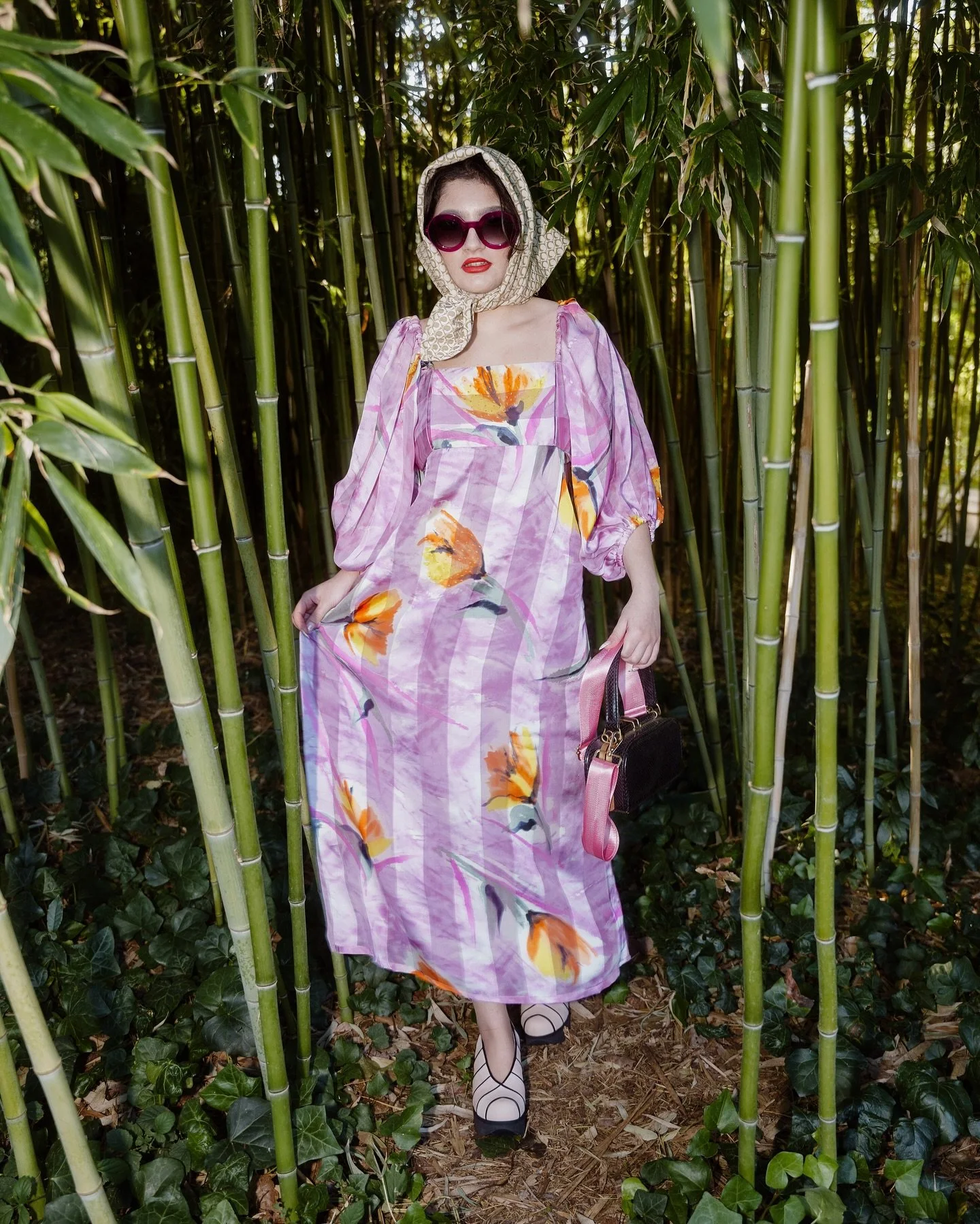 ✨ A Garden Affair ✨
Feminine florals meet bold accessories in this dreamy collab with Rouge Rani and Se&ntilde;orita Perez.
She&rsquo;s floating through the garden in Rouge Rani&rsquo;s pure silk bloom dress, stepping out in Se&ntilde;orita Perez hee