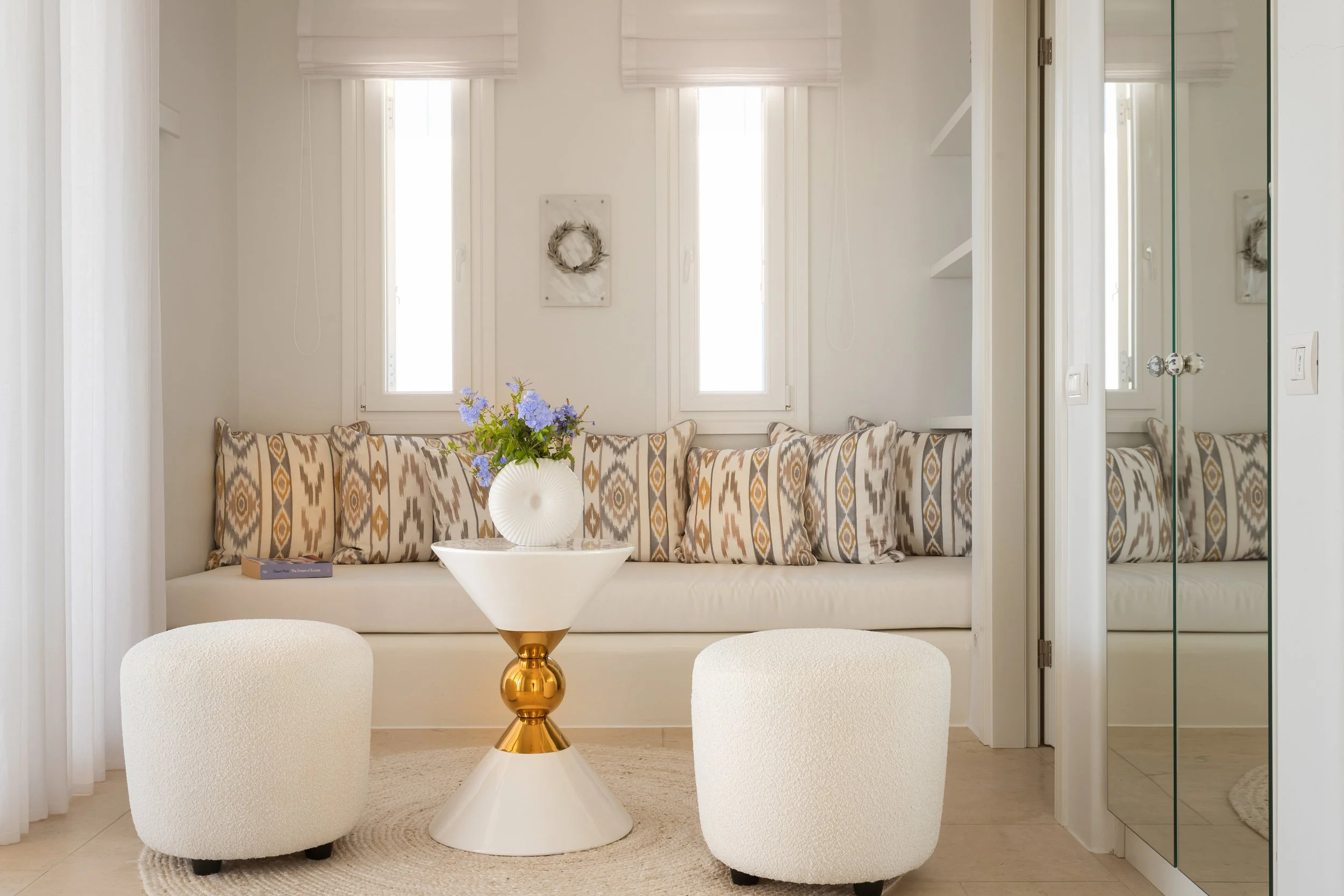 Villa 5, Master  Living Room.jpg