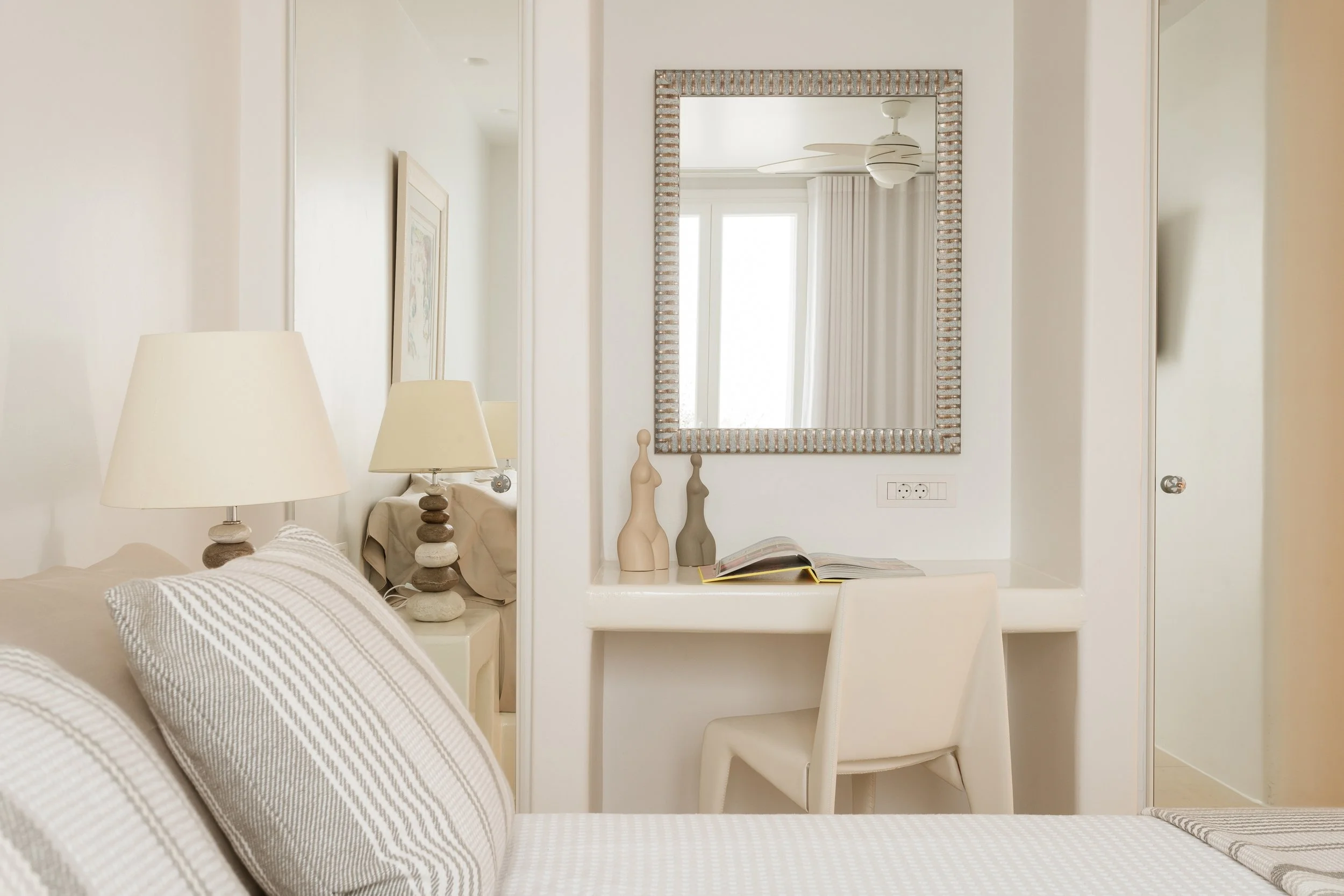 Villa 4, Room 6 2.jpg