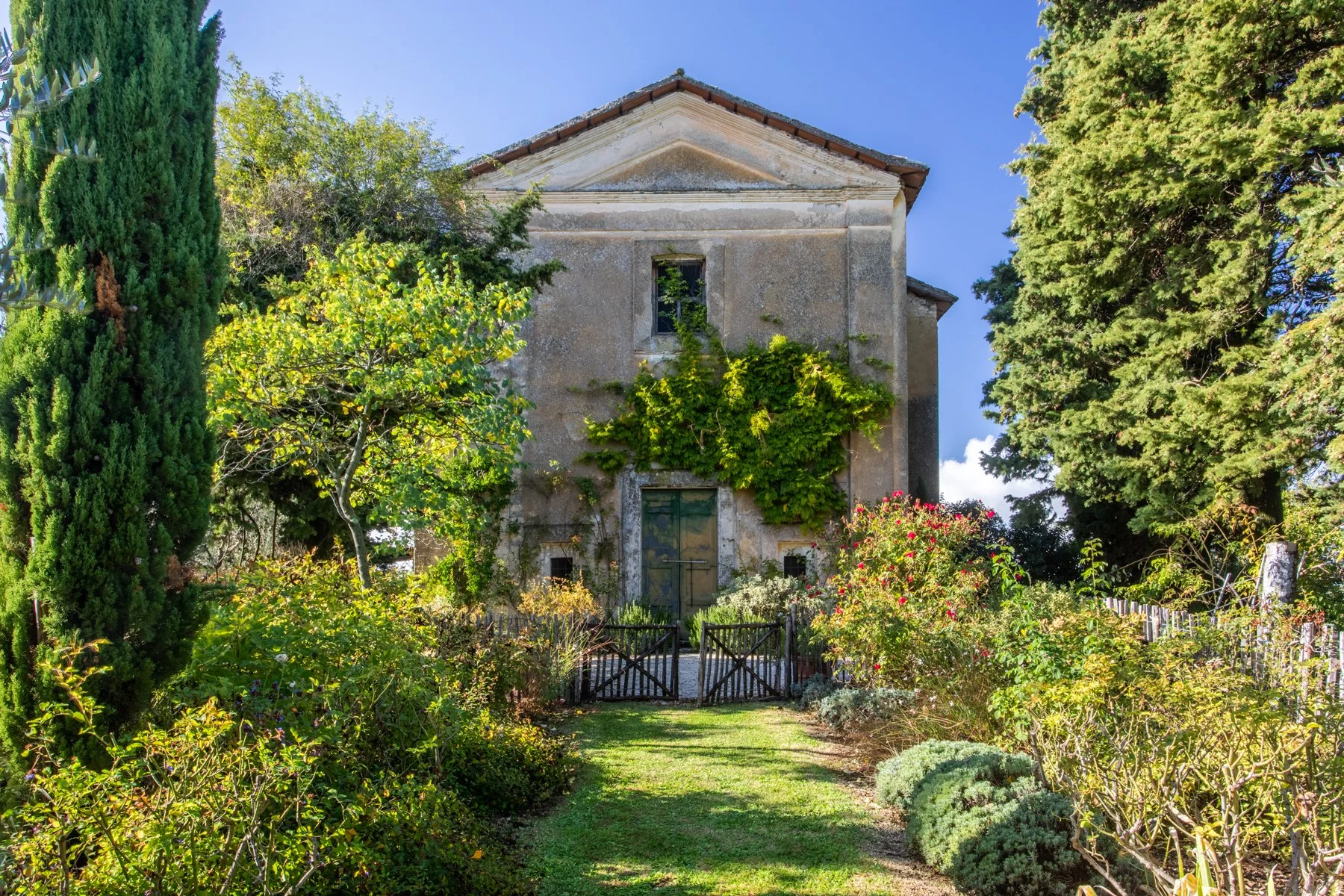 PalazzoParisi_1800x1200_300dpi_12.palazzo olivetog.jpg
