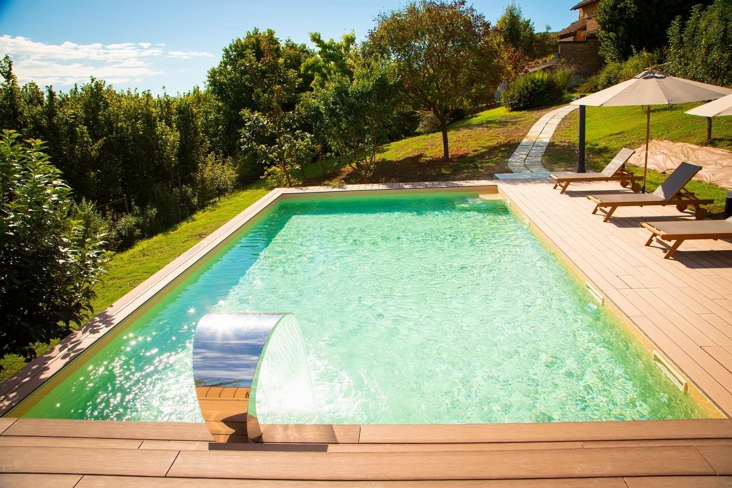 pool.jpg