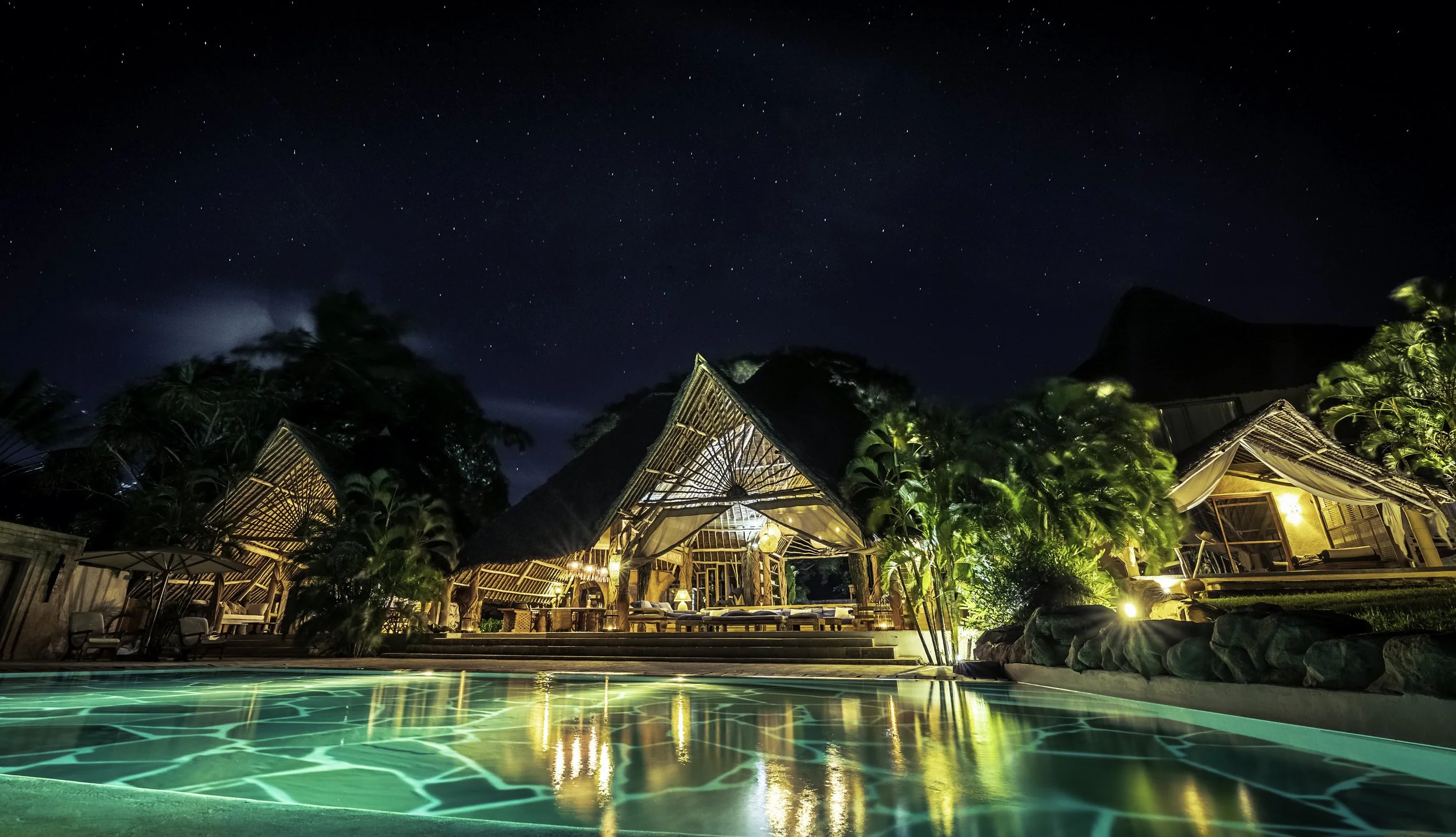 Garden Villa_Night.jpg