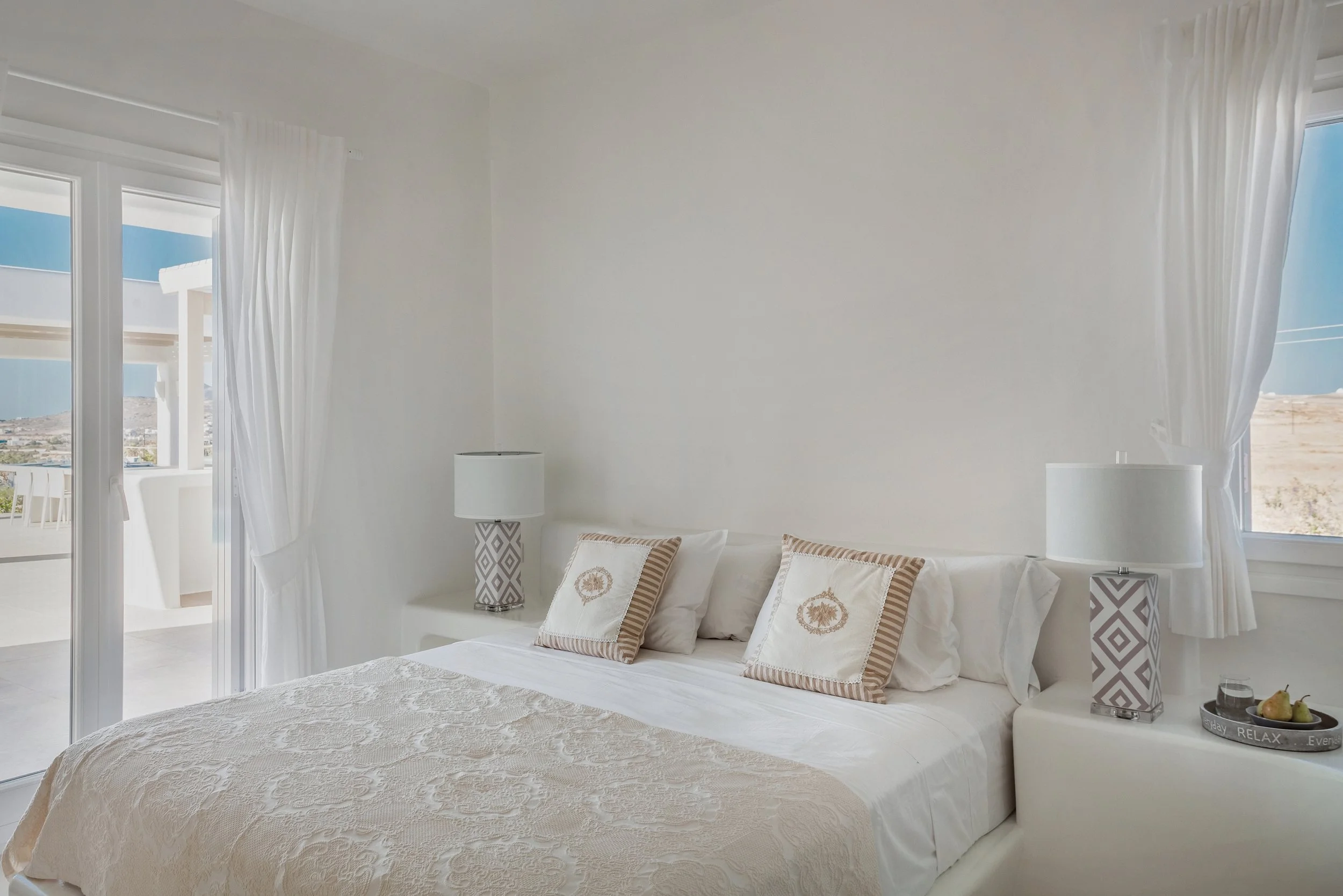 18 Garden Bedroom.jpg