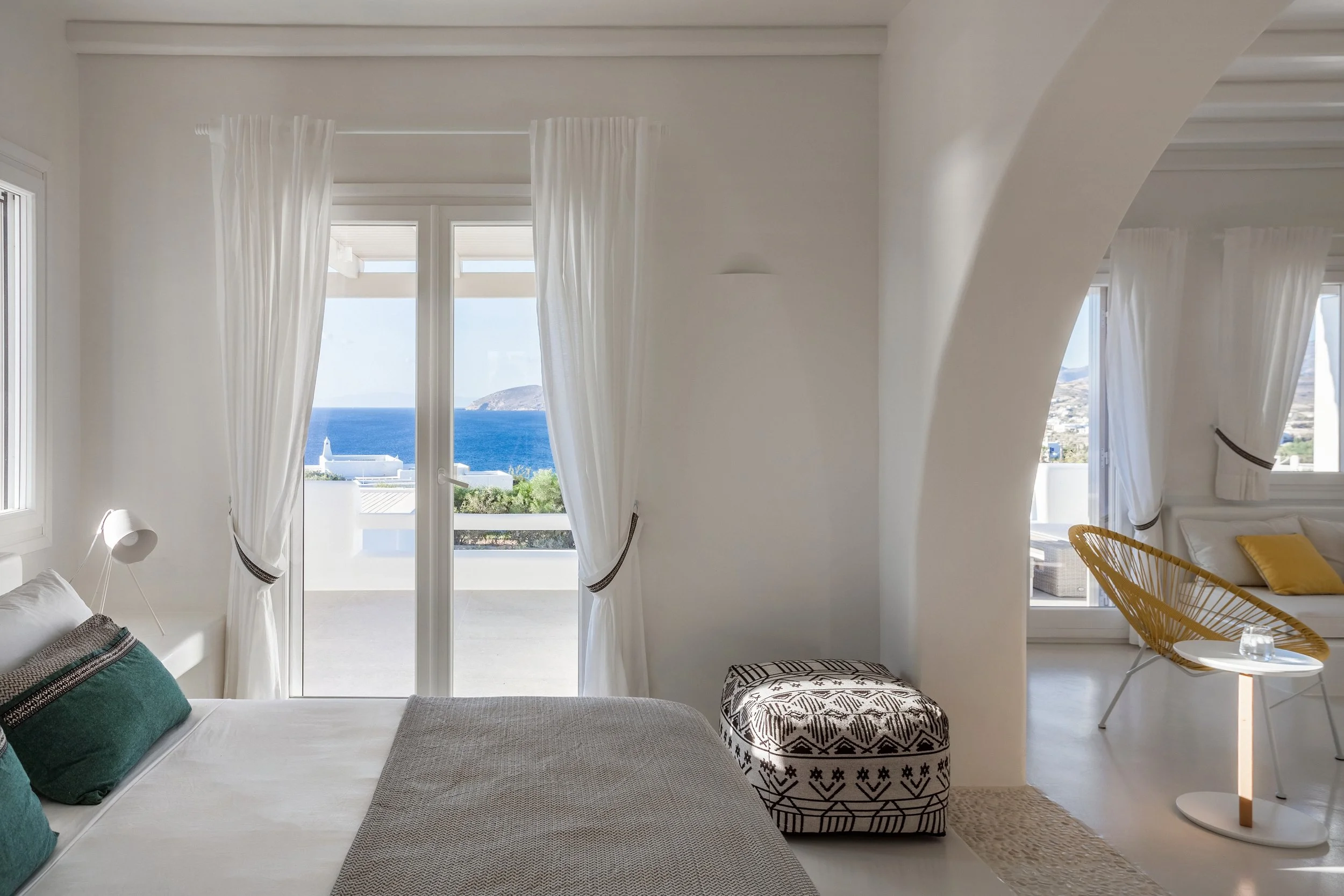15 Master Bedroom.jpg