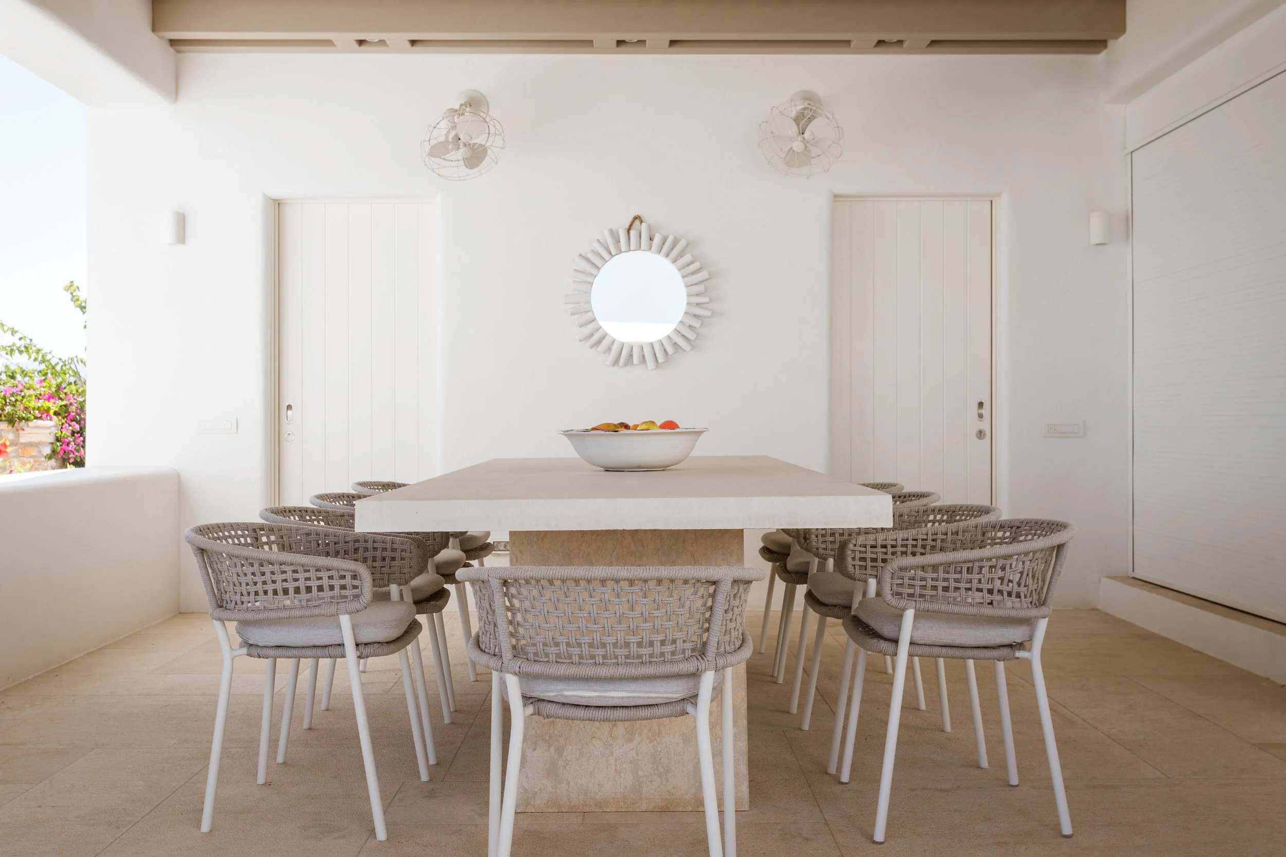 T_Five_C_Paros140.jpg