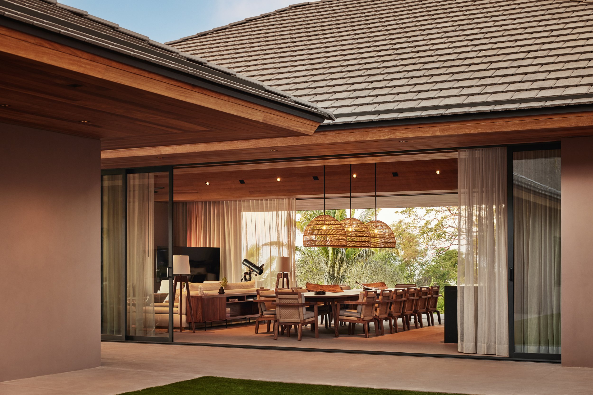 RLH_Mandarina_Arch_Villa01_LivingArea_Exterior_0360_MASTER_Med.jpg