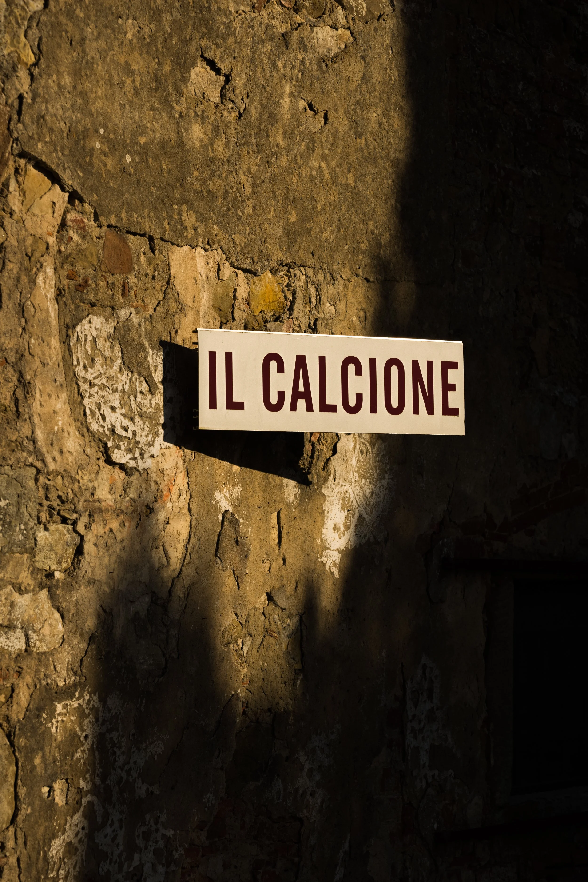 CALCIONESIGN.jpeg