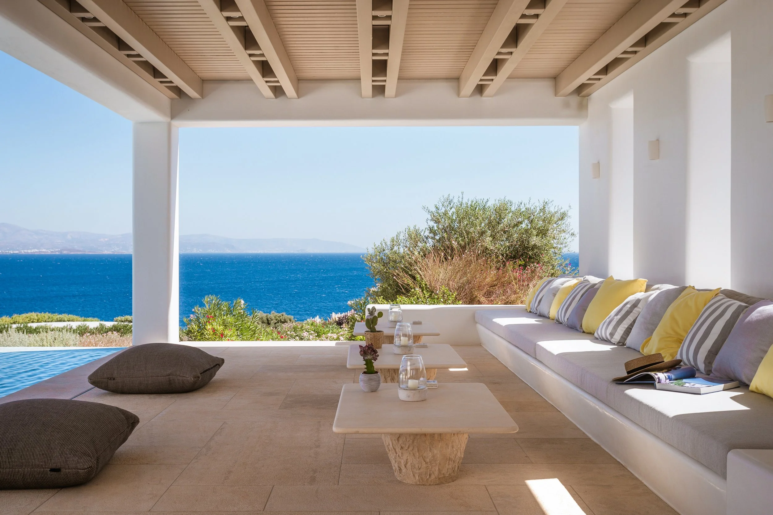 T_Five_C_Paros137.jpg