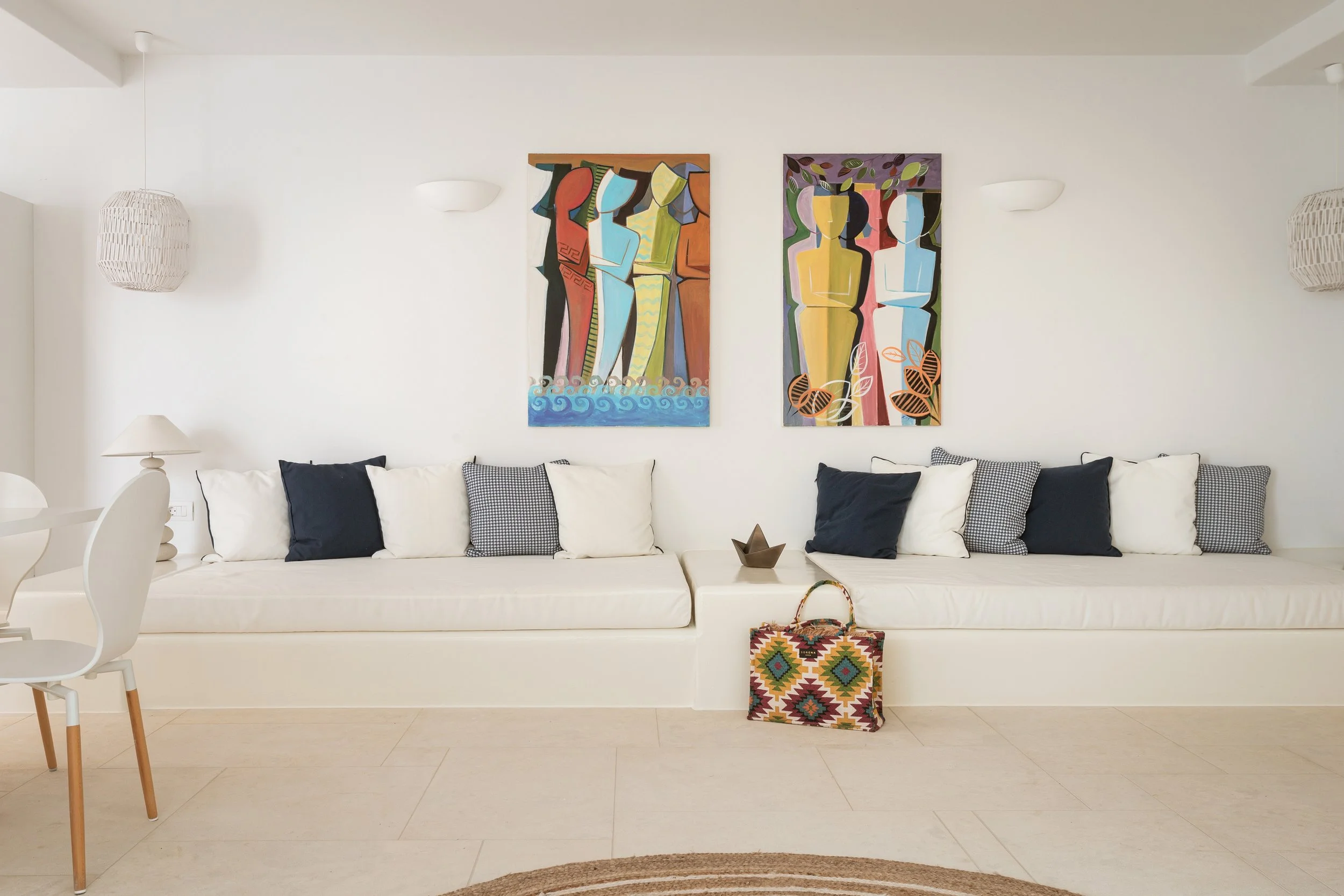 Villa 4, Room 7 Living Room.jpg