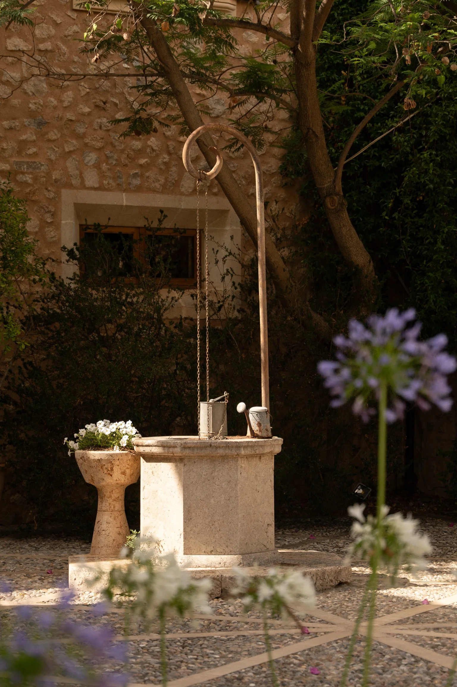 TERRACE06.jpg