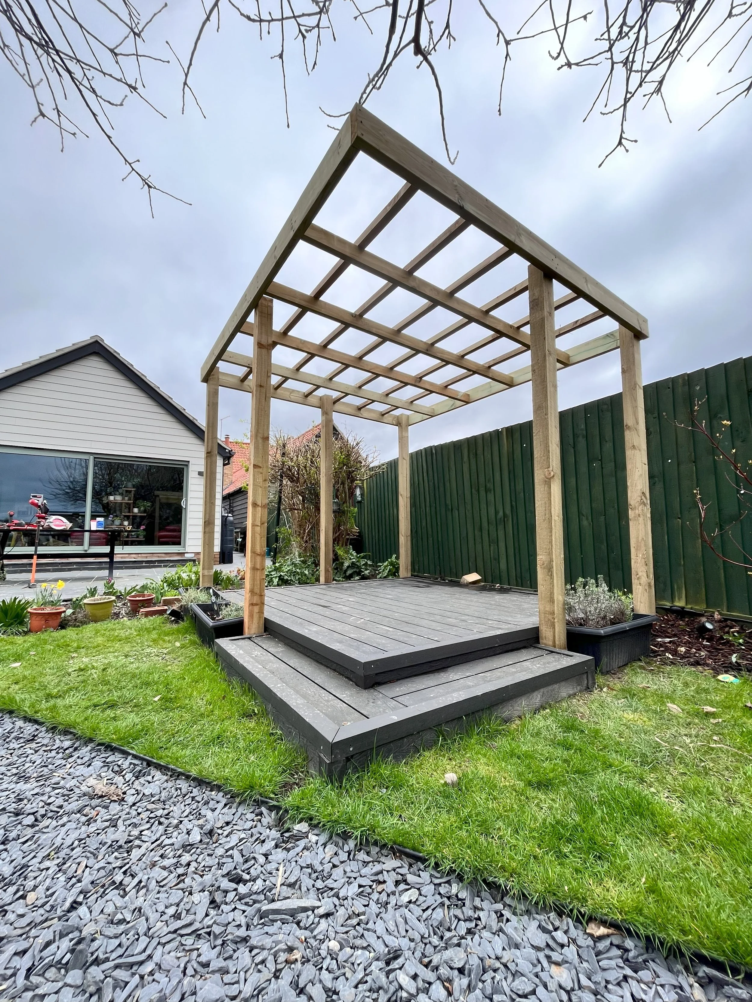 decking pagola 1.jpeg