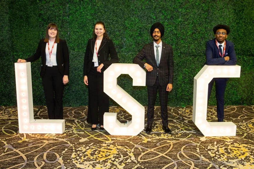 LSC-2022-Saturday-LSC-letters-group-photo-5.jpeg