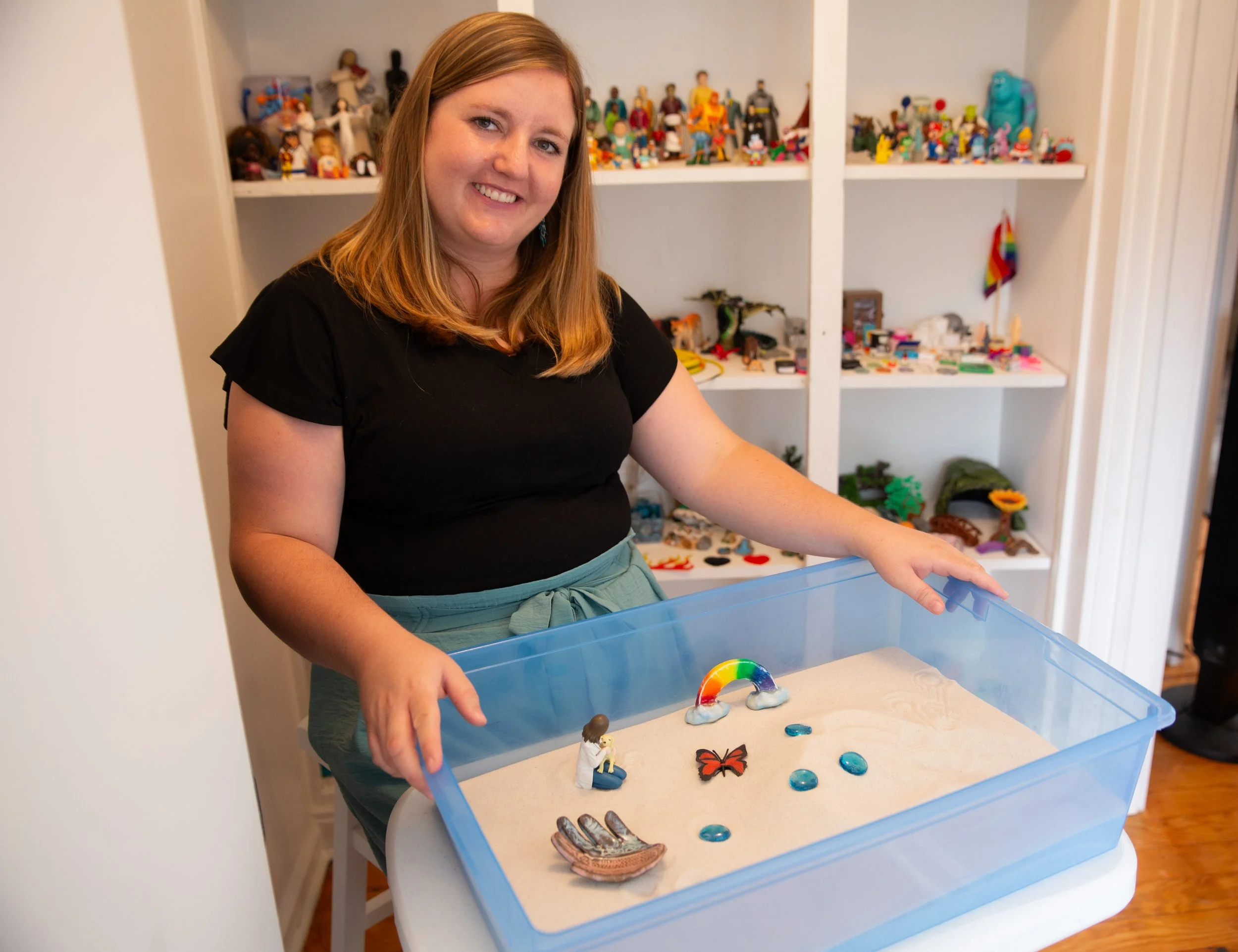 Beyond Words: Using Sandtray with Adolescents and Adults