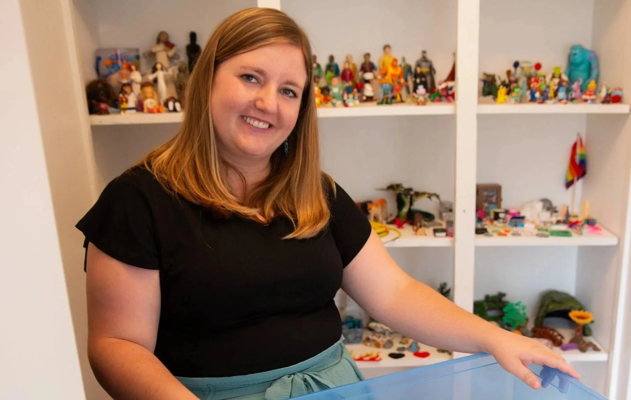 Beyond Words: Using Sandtray with Adolescents and Adults