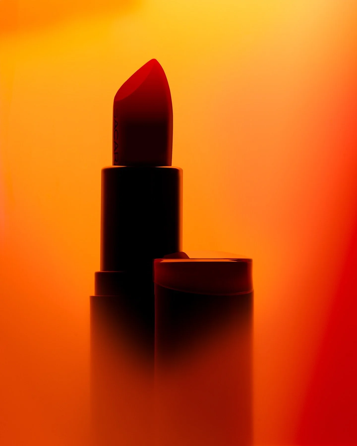 Red is my favorite color ❤️ @sacara_il 
Creative and production by us. 

#sacara #productphotoshoot #cosmeticphotography #contentcreator #creativestudio