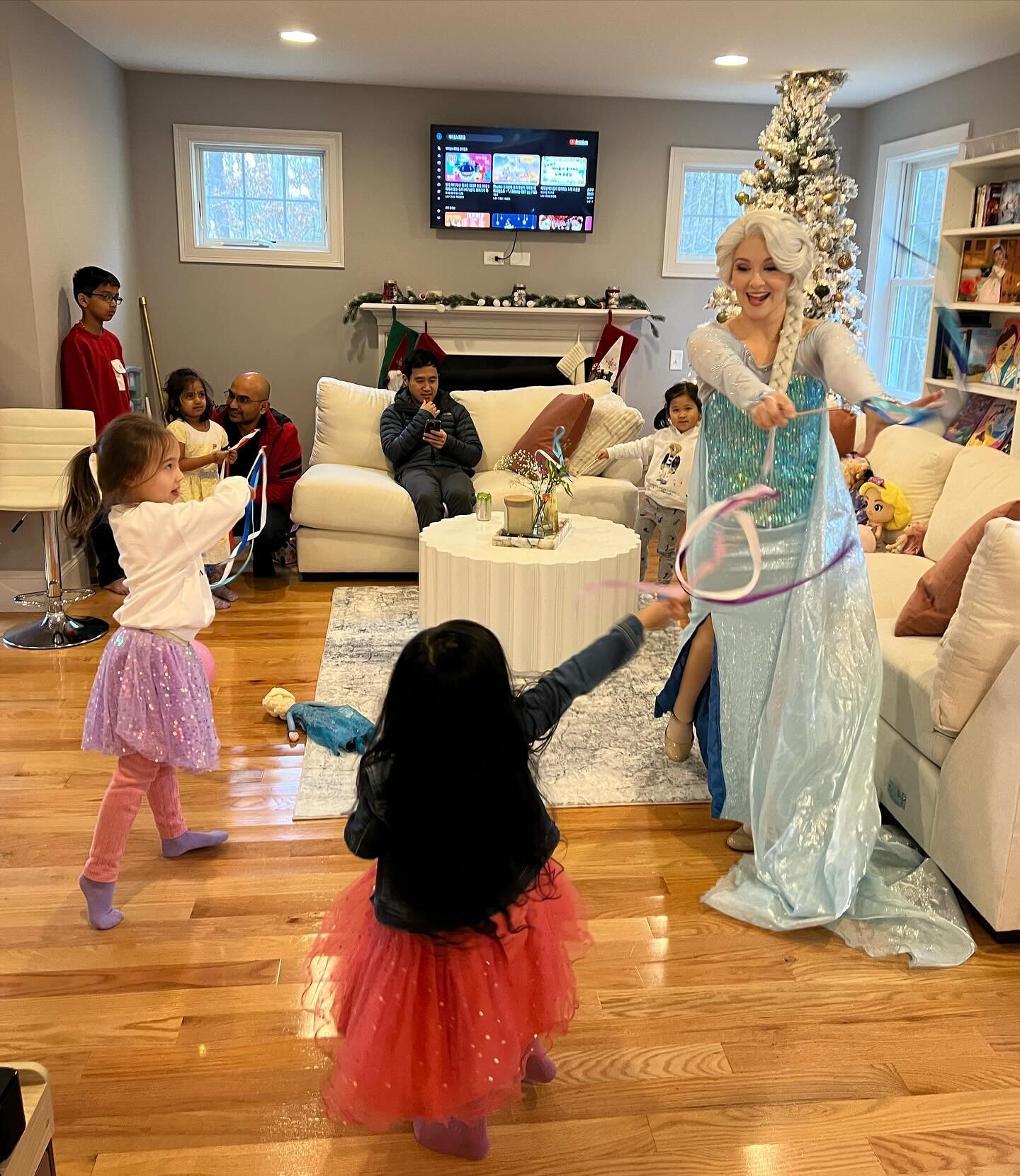 From singing & dancing with your child’s favorite character, to reading an interactive story, playing games, and so MORE!!!! We have everything to make your child’s birthday the most magical day that they will remember!!
#funparty #c