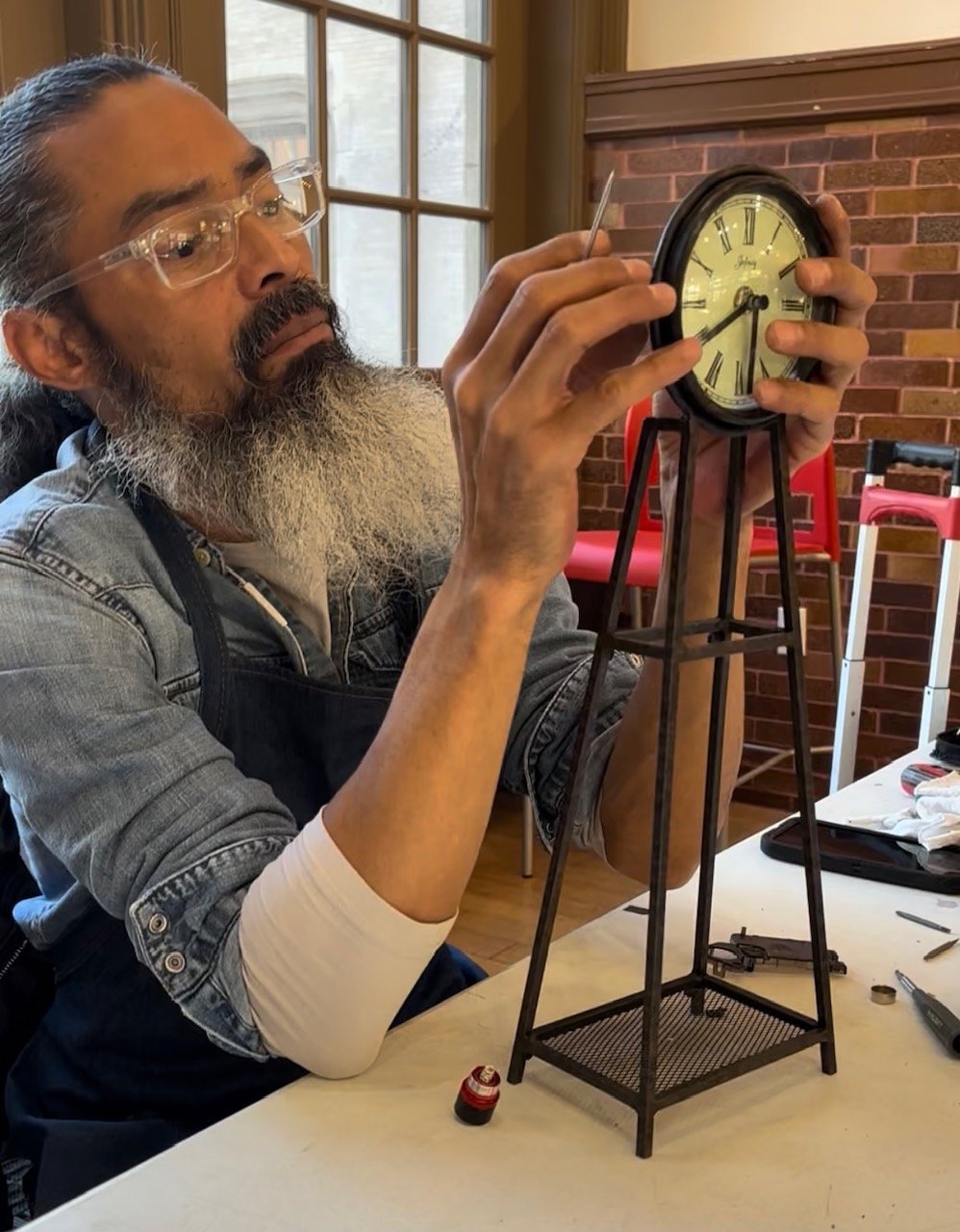 Miguel Rivera, volunteer at Repair Café El Barrio