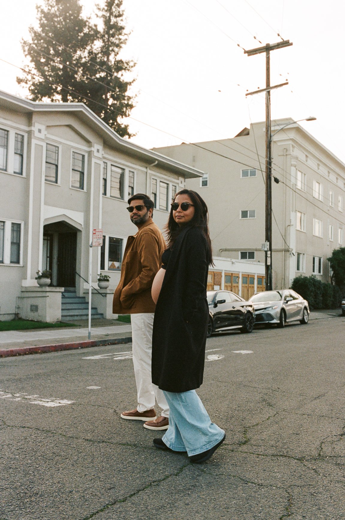 OAKLAND MATERNITY PHOTOS SHOT ON FILM | NEHA + CHAITAN