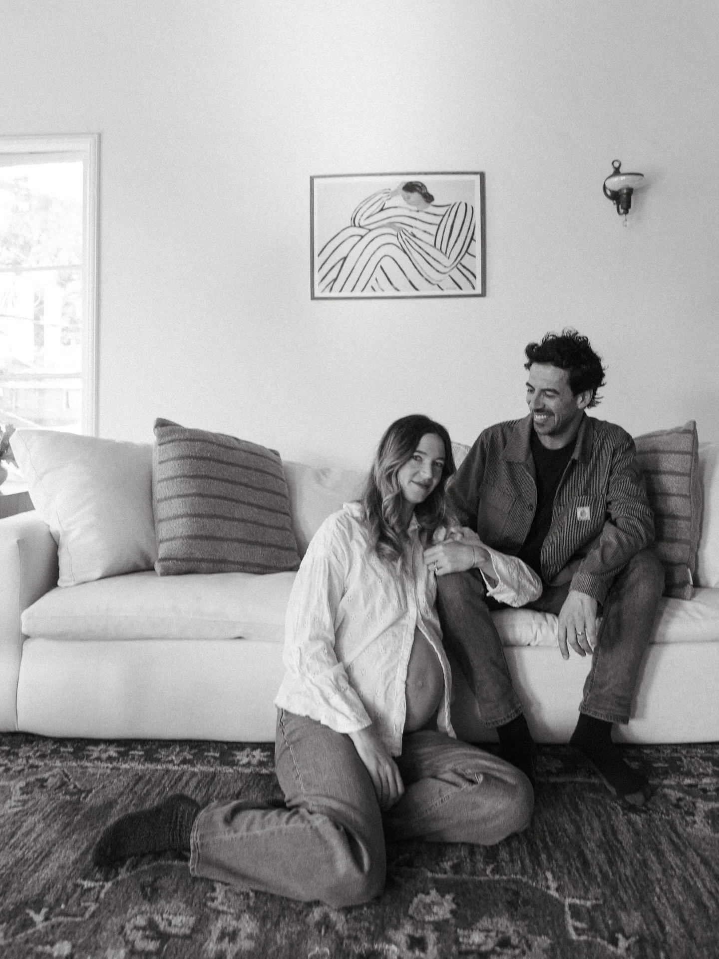 Cozy at home maternity session with Jessie + Rod